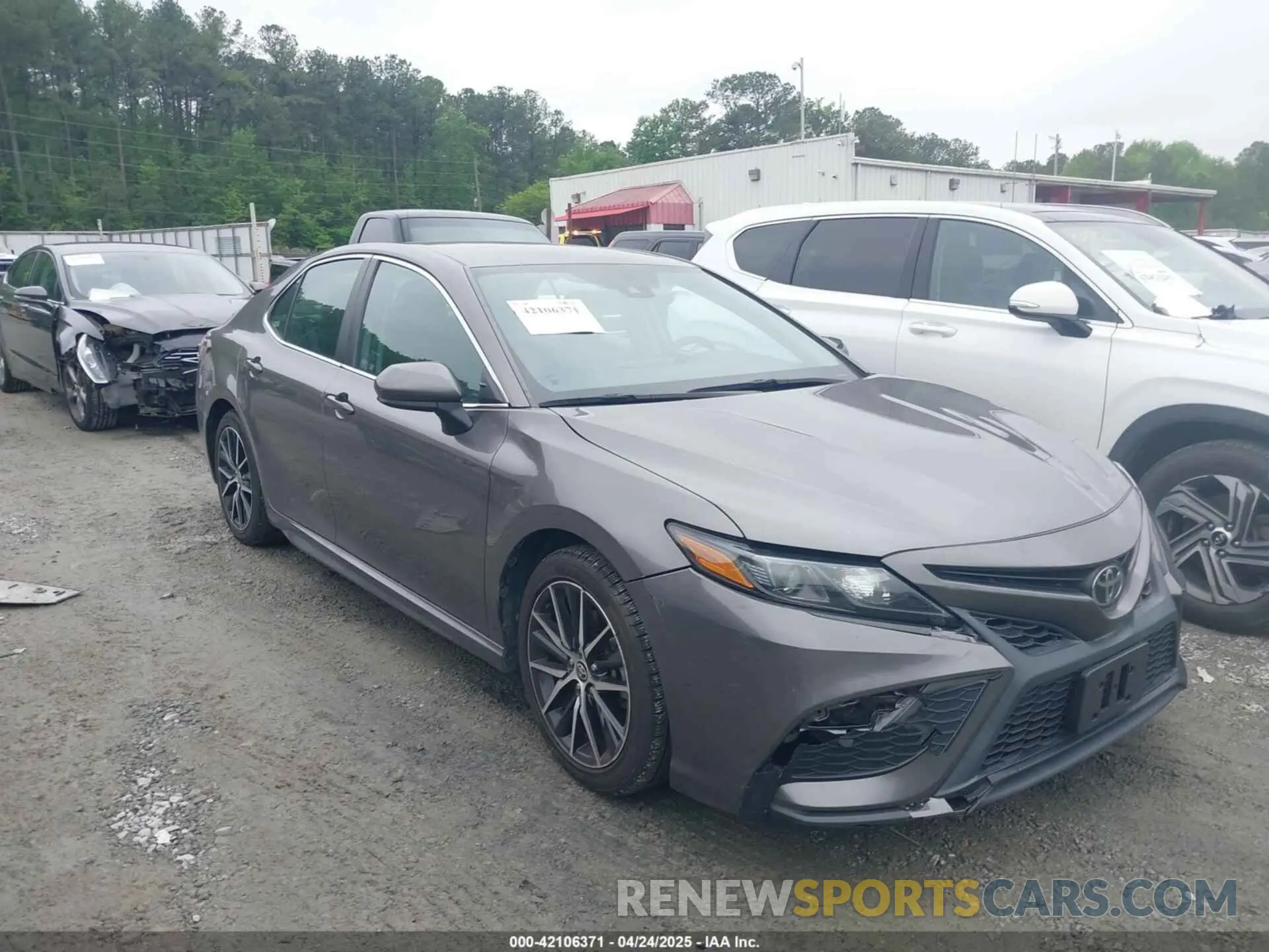 1 Photograph of a damaged car 4T1G11AK2MU454794 TOYOTA CAMRY 2021
