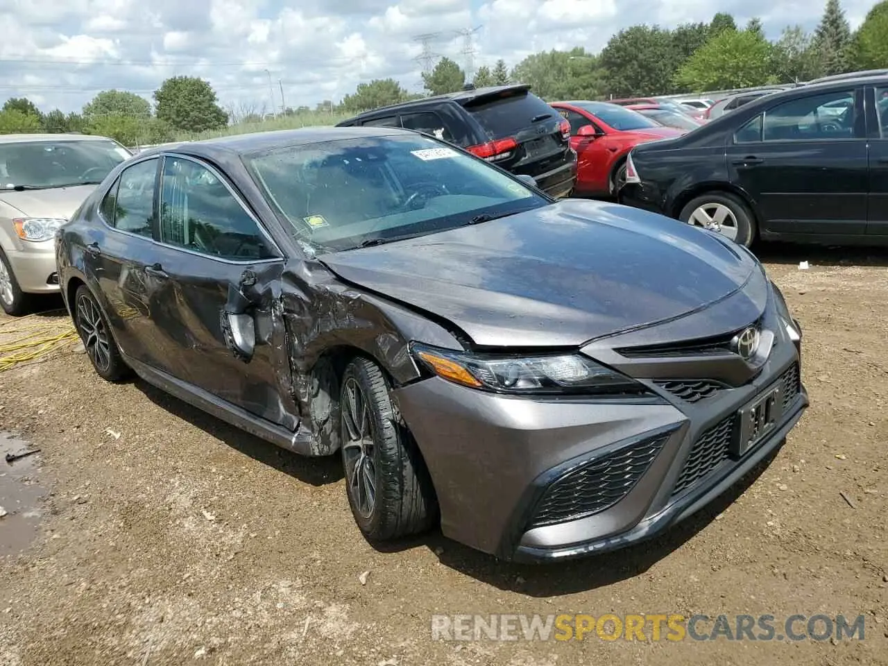 4 Photograph of a damaged car 4T1G11AK2MU468713 TOYOTA CAMRY 2021