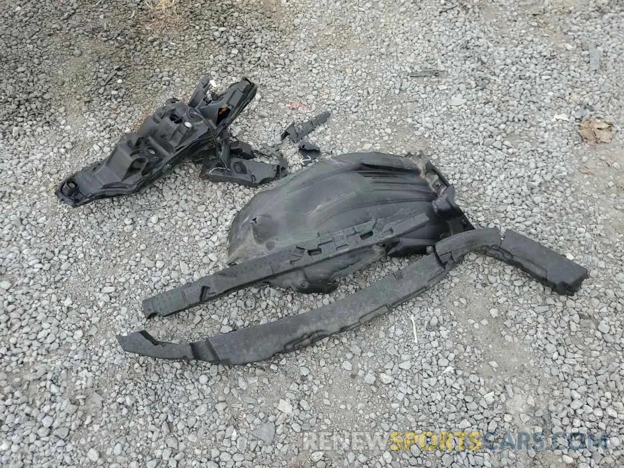 13 Photograph of a damaged car 4T1G11AK2MU484894 TOYOTA CAMRY 2021