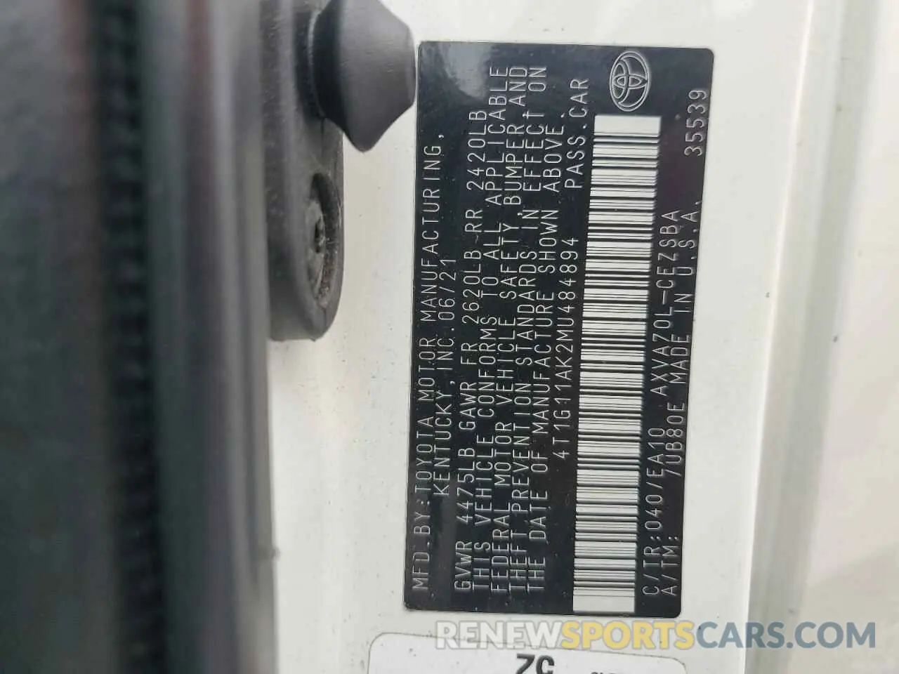 14 Photograph of a damaged car 4T1G11AK2MU484894 TOYOTA CAMRY 2021