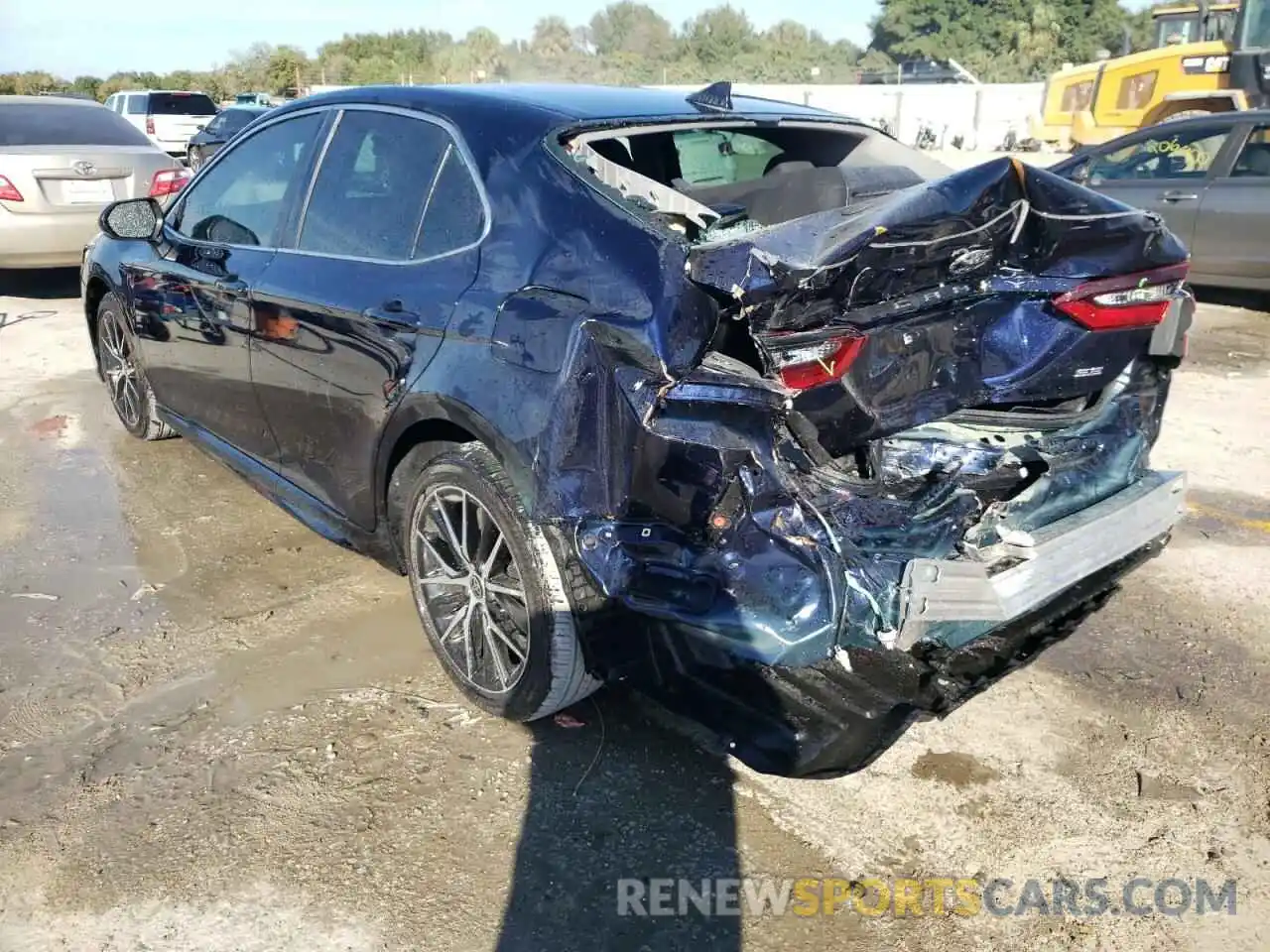 3 Photograph of a damaged car 4T1G11AK2MU496236 TOYOTA CAMRY 2021