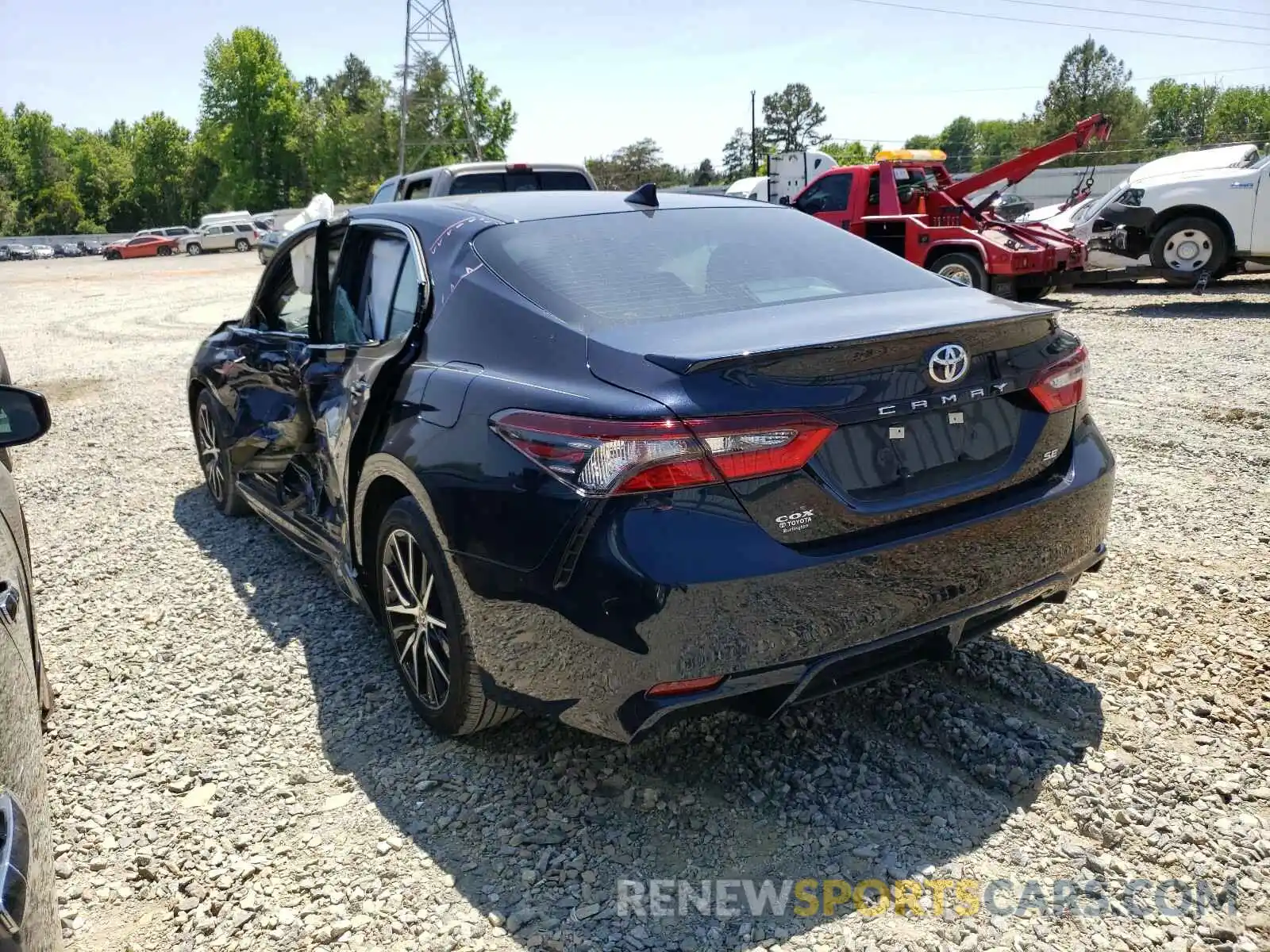 3 Photograph of a damaged car 4T1G11AK2MU512449 TOYOTA CAMRY 2021