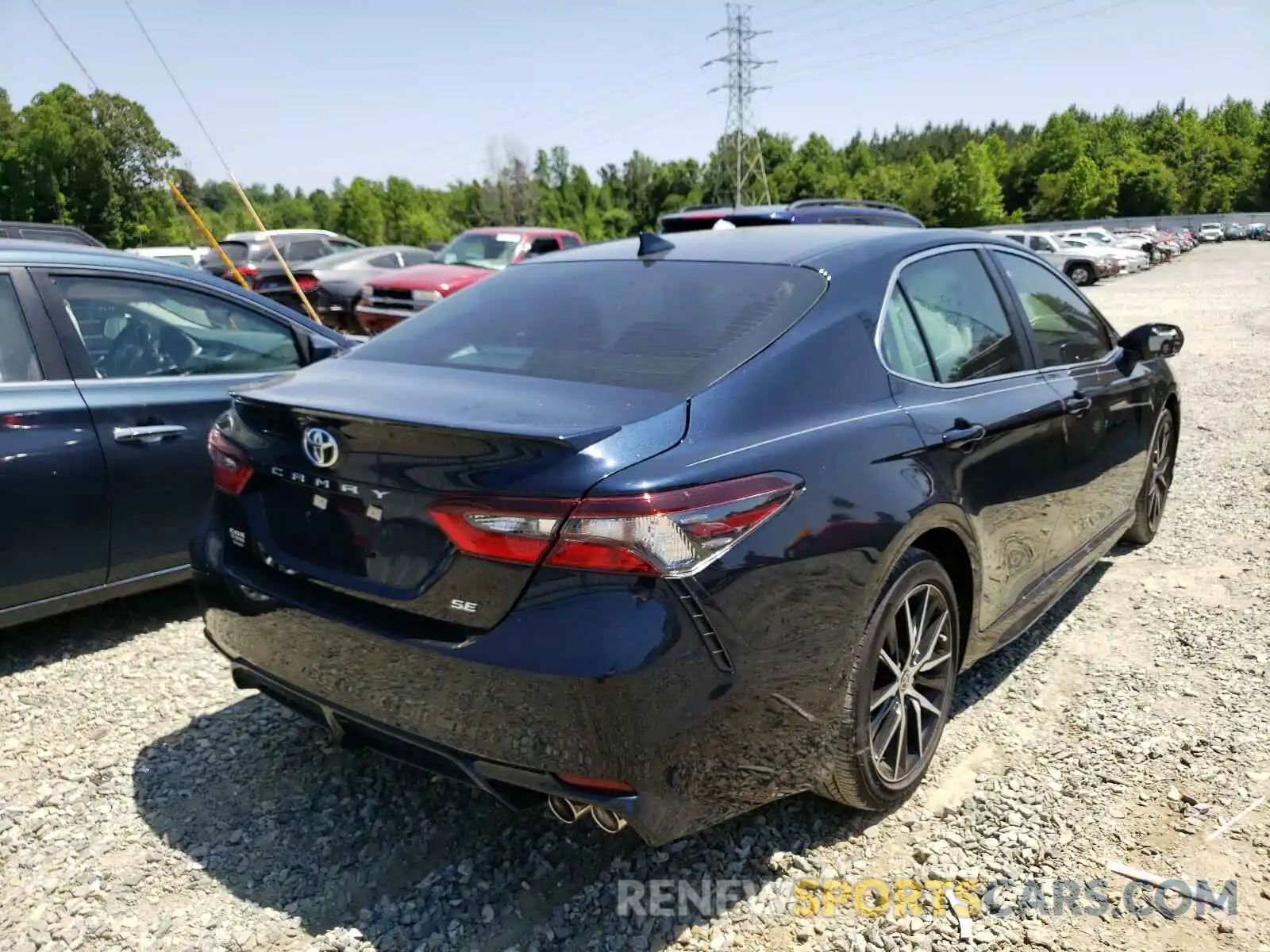 4 Photograph of a damaged car 4T1G11AK2MU512449 TOYOTA CAMRY 2021