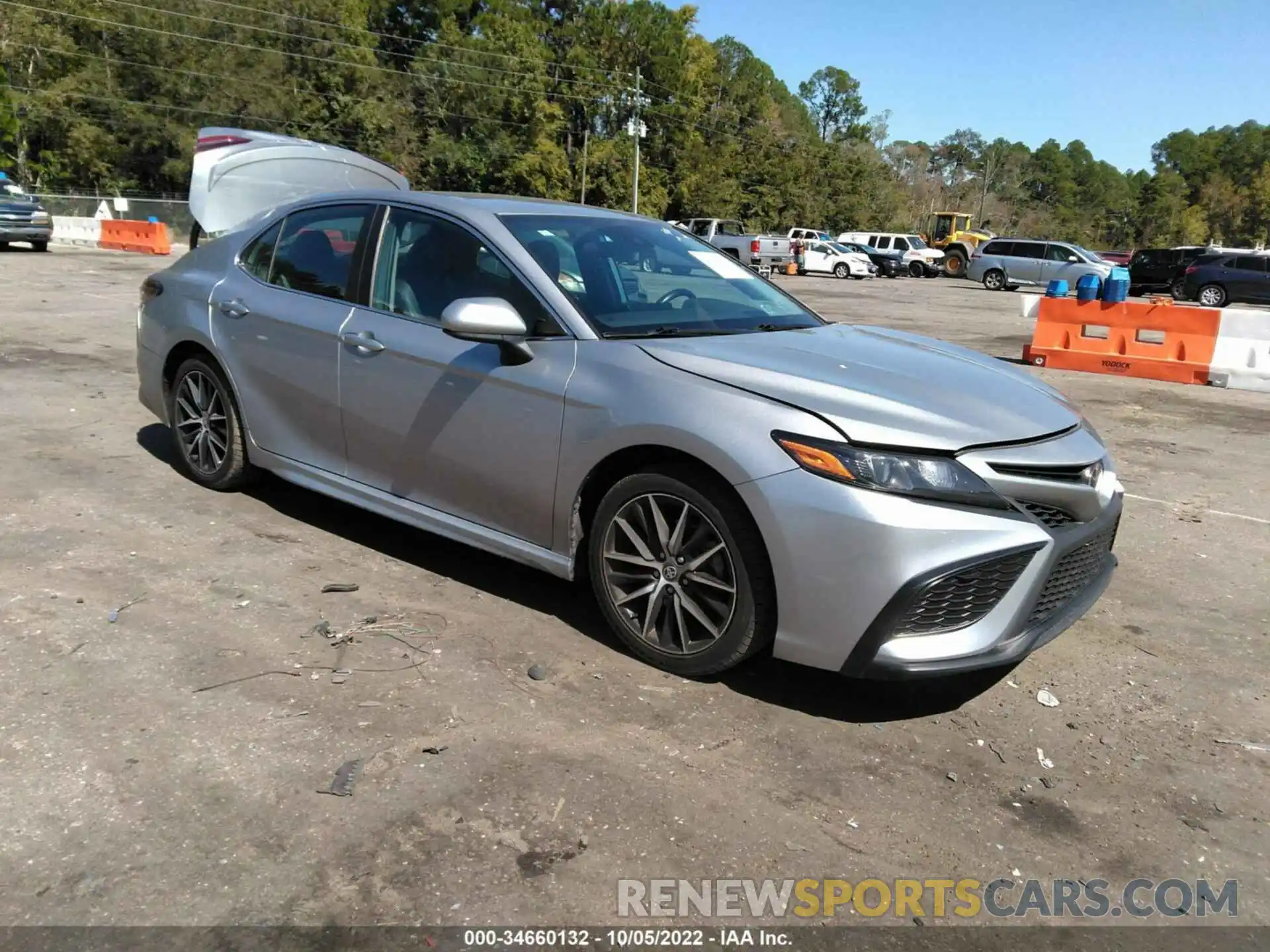 1 Photograph of a damaged car 4T1G11AK2MU518008 TOYOTA CAMRY 2021