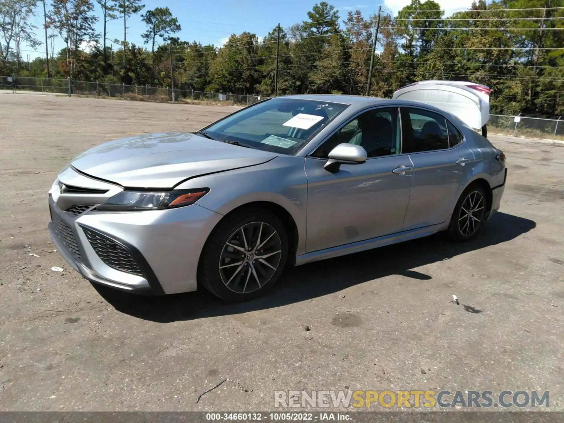 2 Photograph of a damaged car 4T1G11AK2MU518008 TOYOTA CAMRY 2021