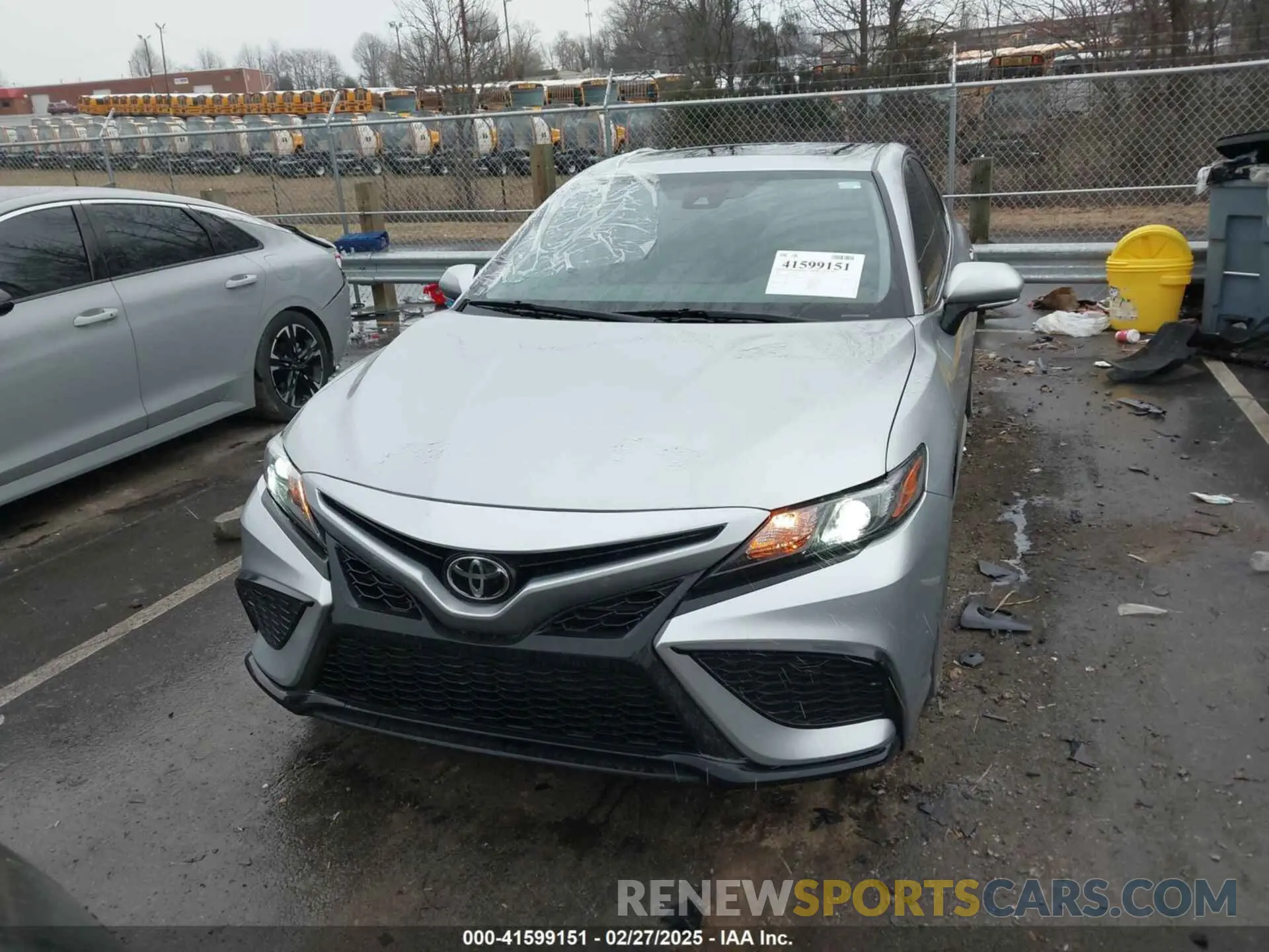 12 Photograph of a damaged car 4T1G11AK2MU530613 TOYOTA CAMRY 2021