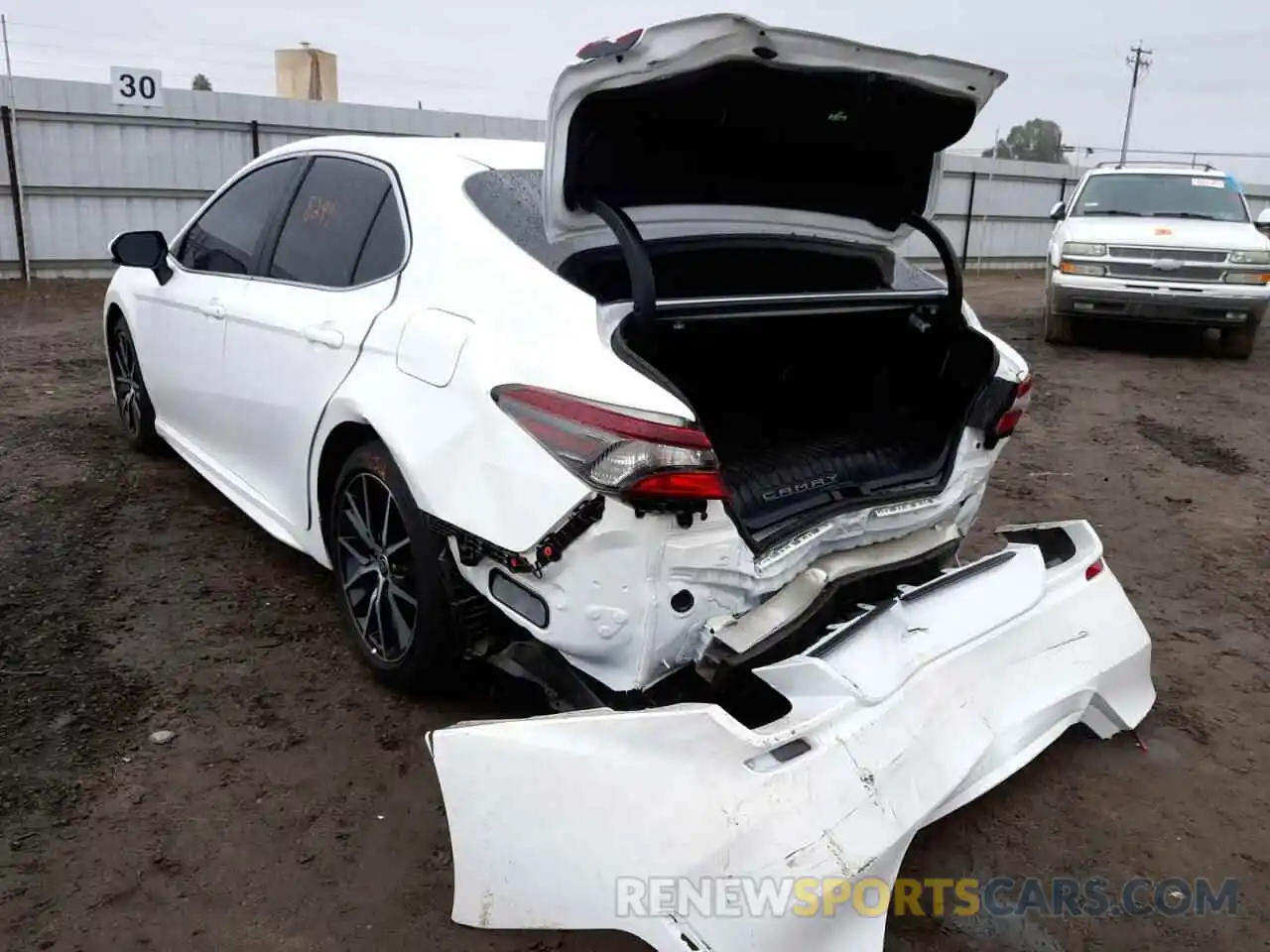 3 Photograph of a damaged car 4T1G11AK2MU536654 TOYOTA CAMRY 2021