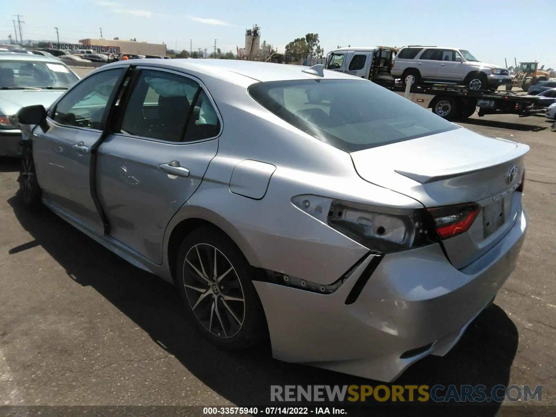 3 Photograph of a damaged car 4T1G11AK2MU544334 TOYOTA CAMRY 2021