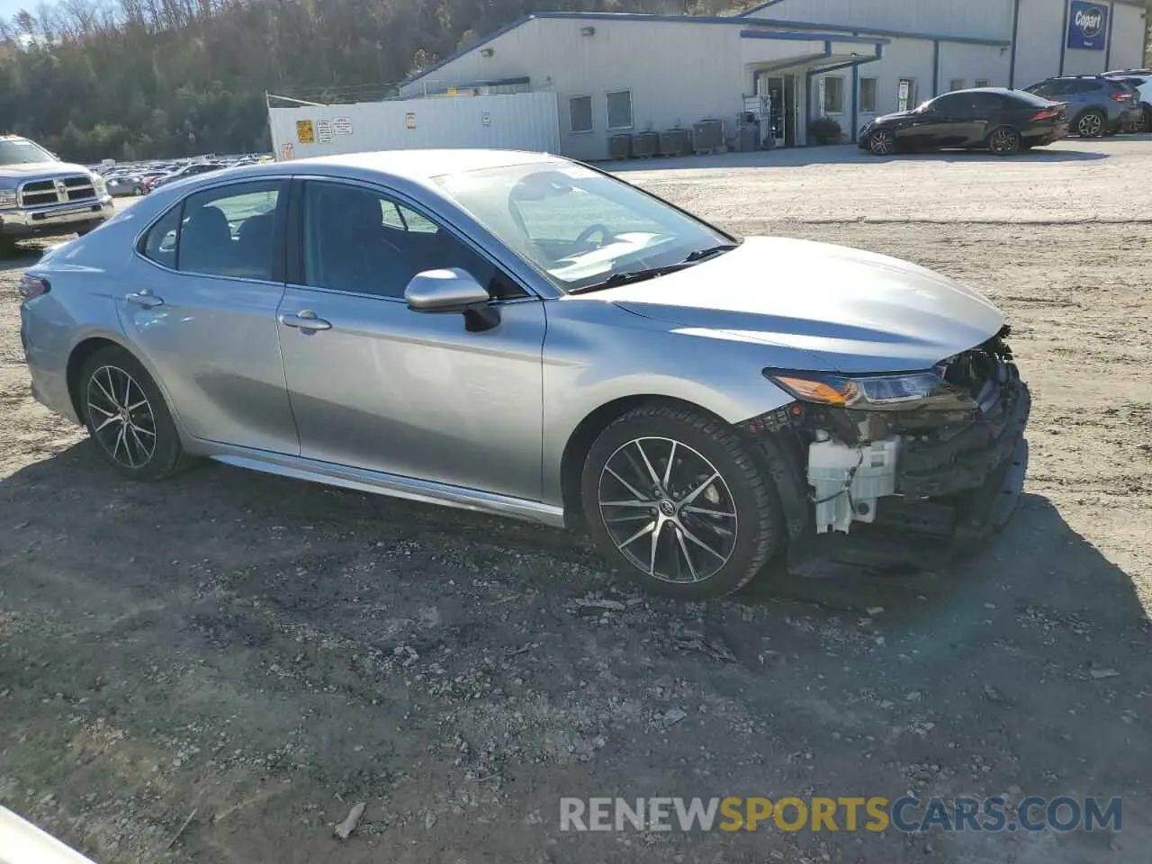 4 Photograph of a damaged car 4T1G11AK2MU544396 TOYOTA CAMRY 2021