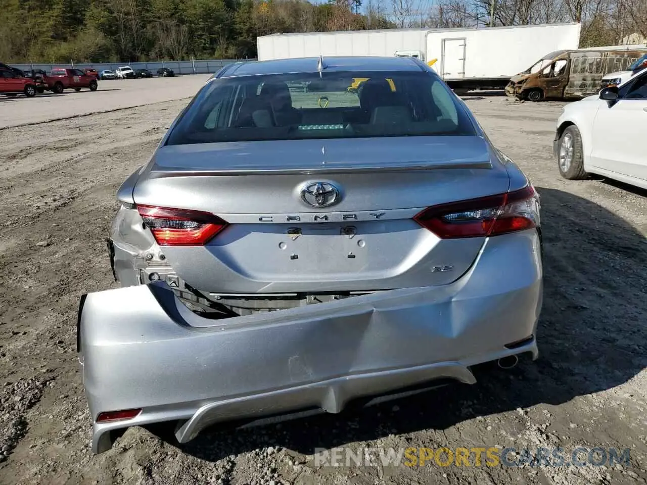 6 Photograph of a damaged car 4T1G11AK2MU544396 TOYOTA CAMRY 2021