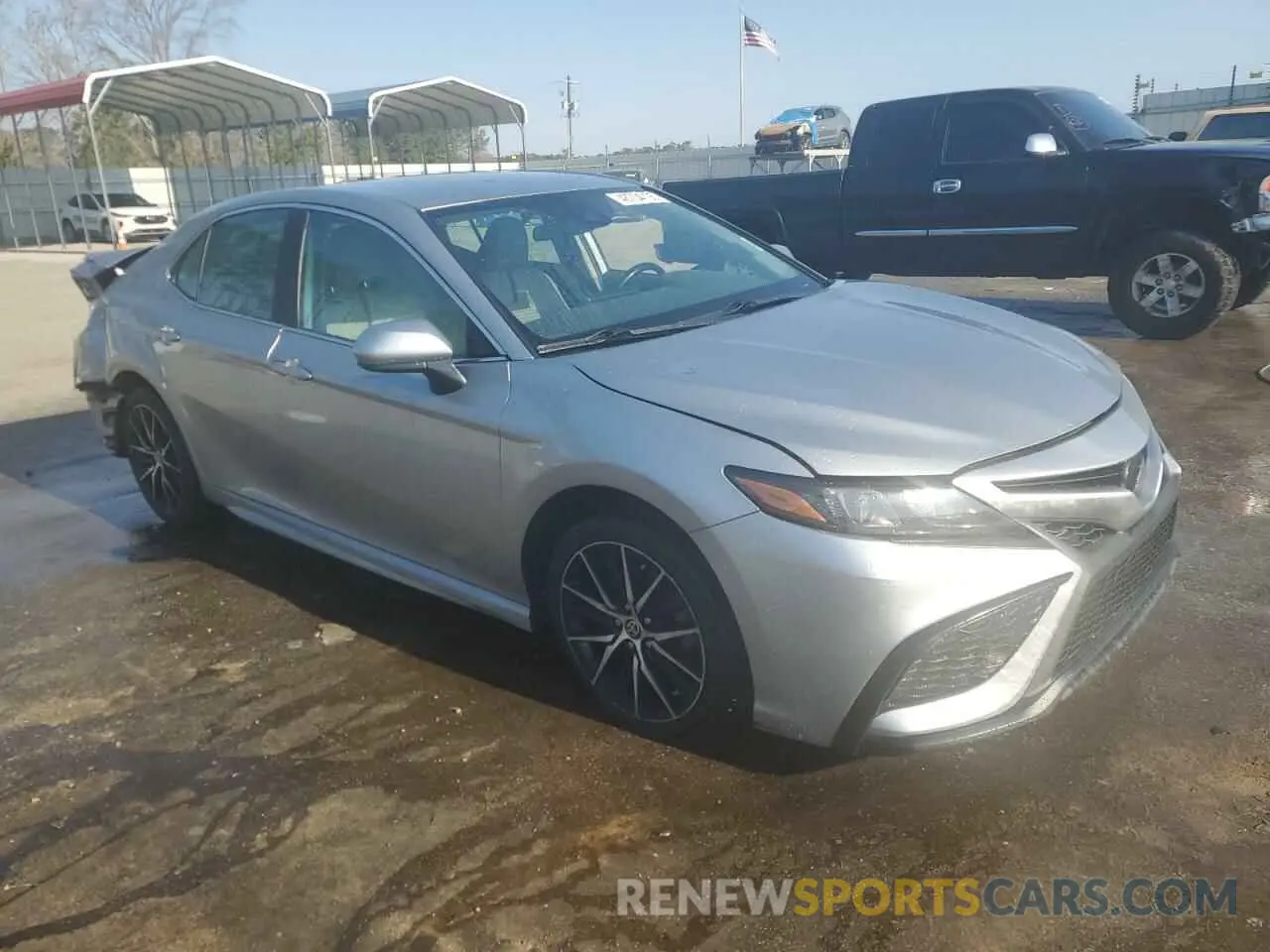 4 Photograph of a damaged car 4T1G11AK2MU552935 TOYOTA CAMRY 2021