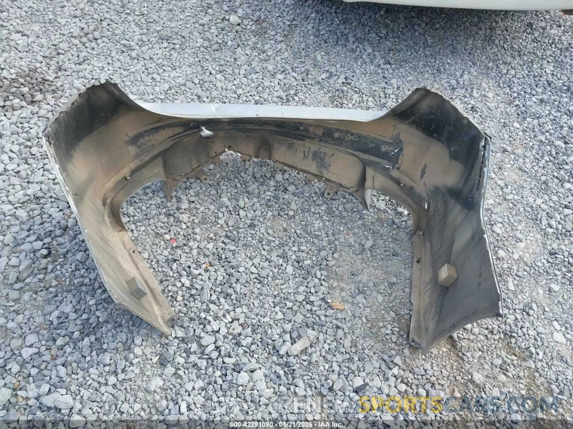 12 Photograph of a damaged car 4T1G11AK2MU556919 TOYOTA CAMRY 2021