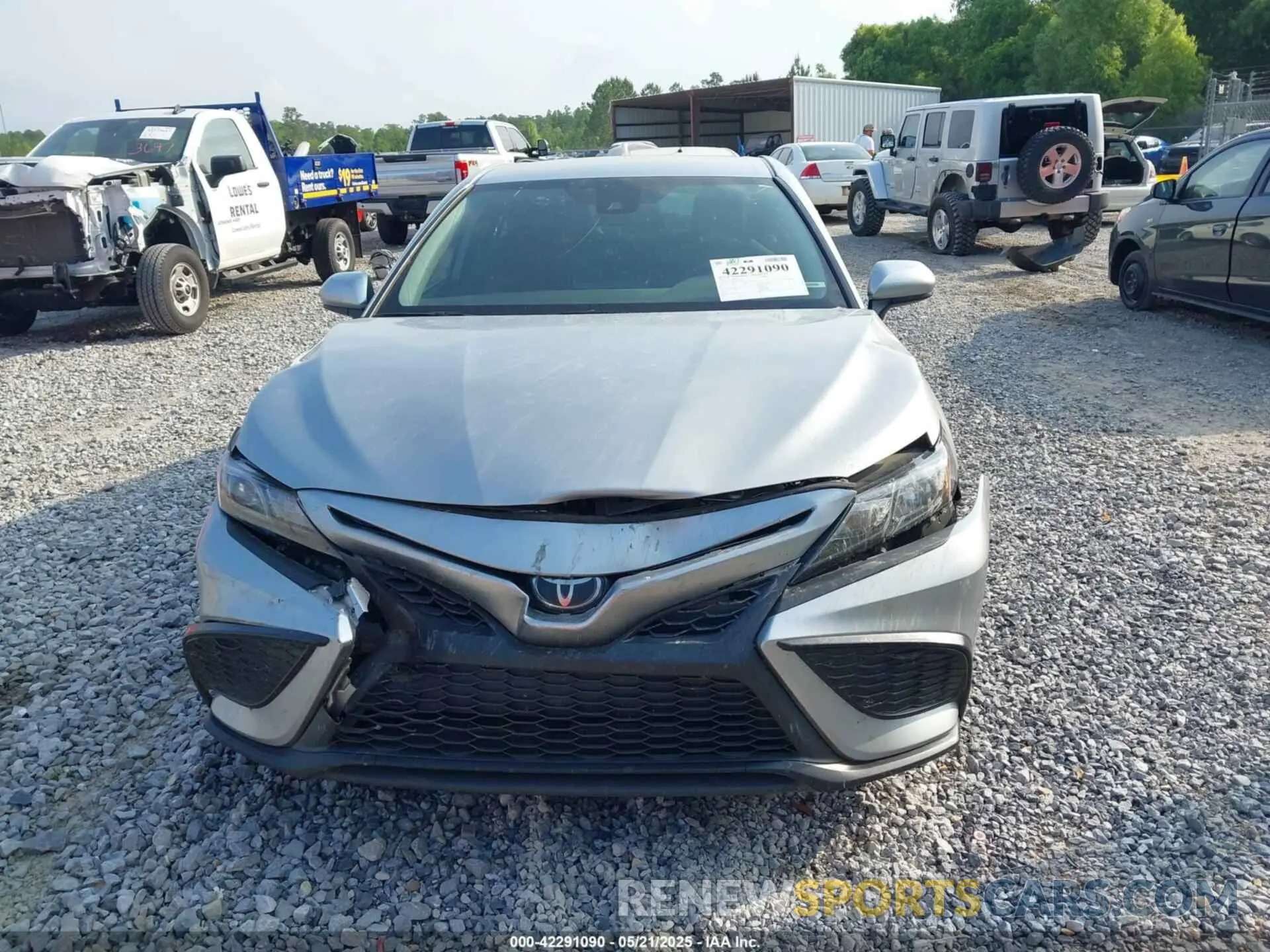 13 Photograph of a damaged car 4T1G11AK2MU556919 TOYOTA CAMRY 2021