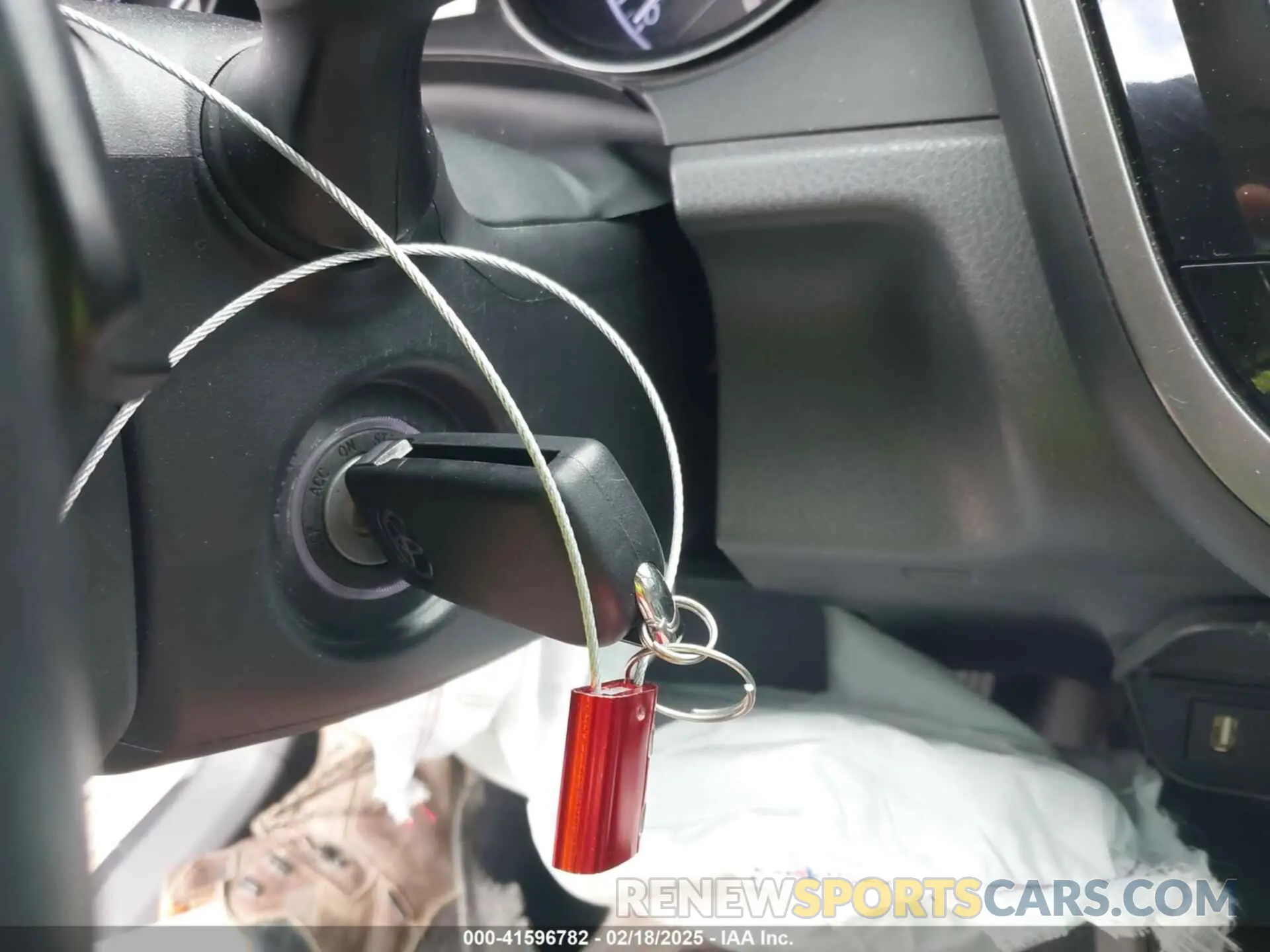11 Photograph of a damaged car 4T1G11AK2MU559612 TOYOTA CAMRY 2021