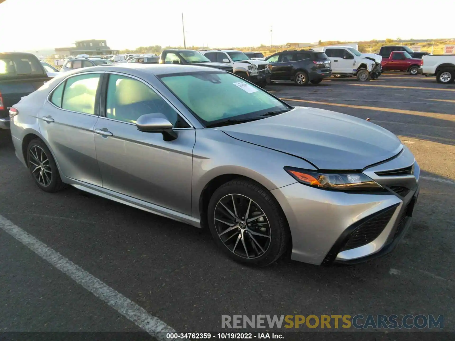 1 Photograph of a damaged car 4T1G11AK2MU560890 TOYOTA CAMRY 2021