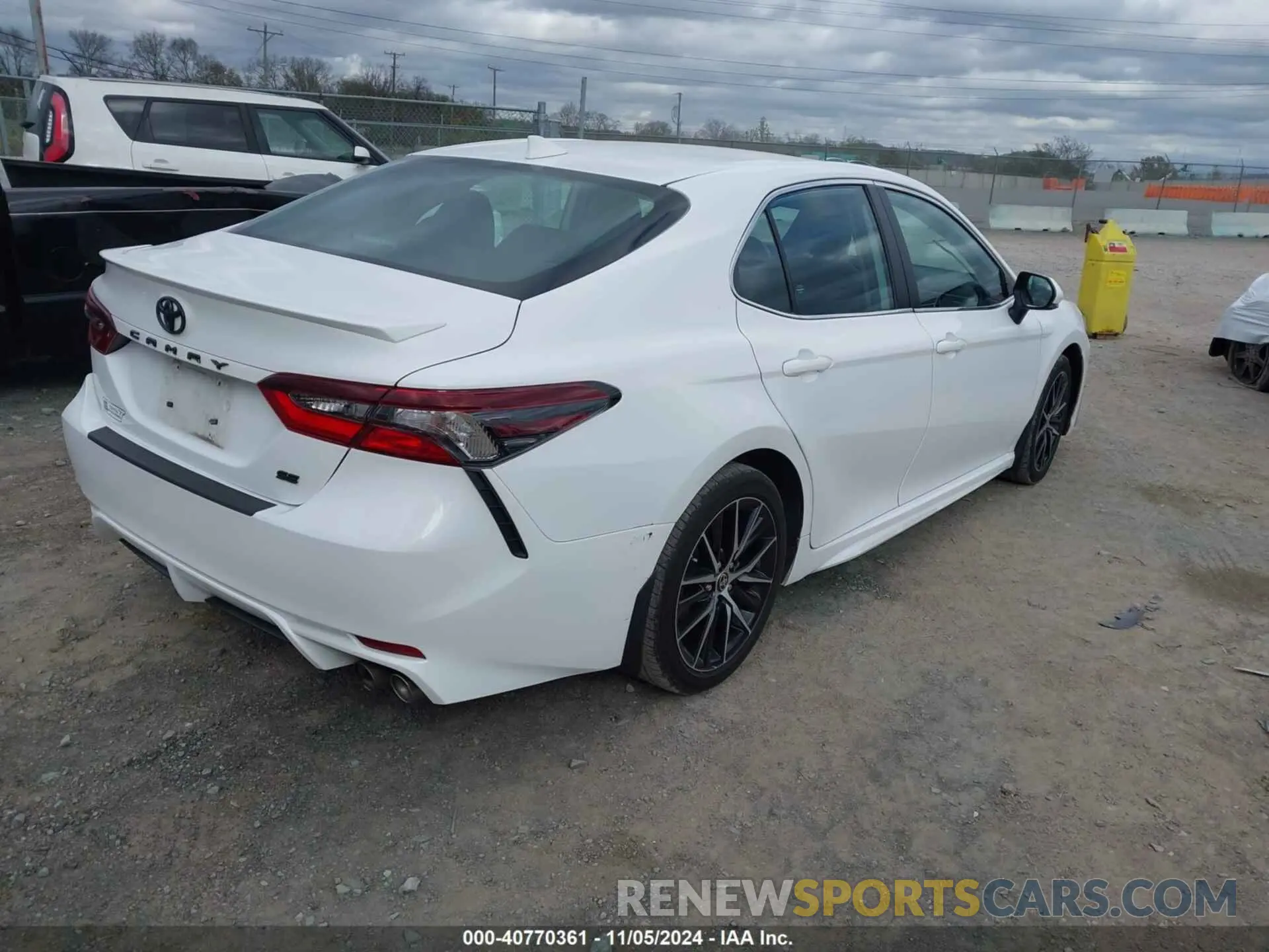 4 Photograph of a damaged car 4T1G11AK2MU561313 TOYOTA CAMRY 2021