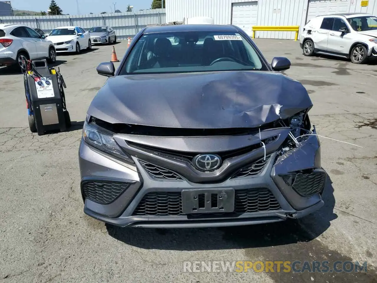 5 Photograph of a damaged car 4T1G11AK2MU600899 TOYOTA CAMRY 2021