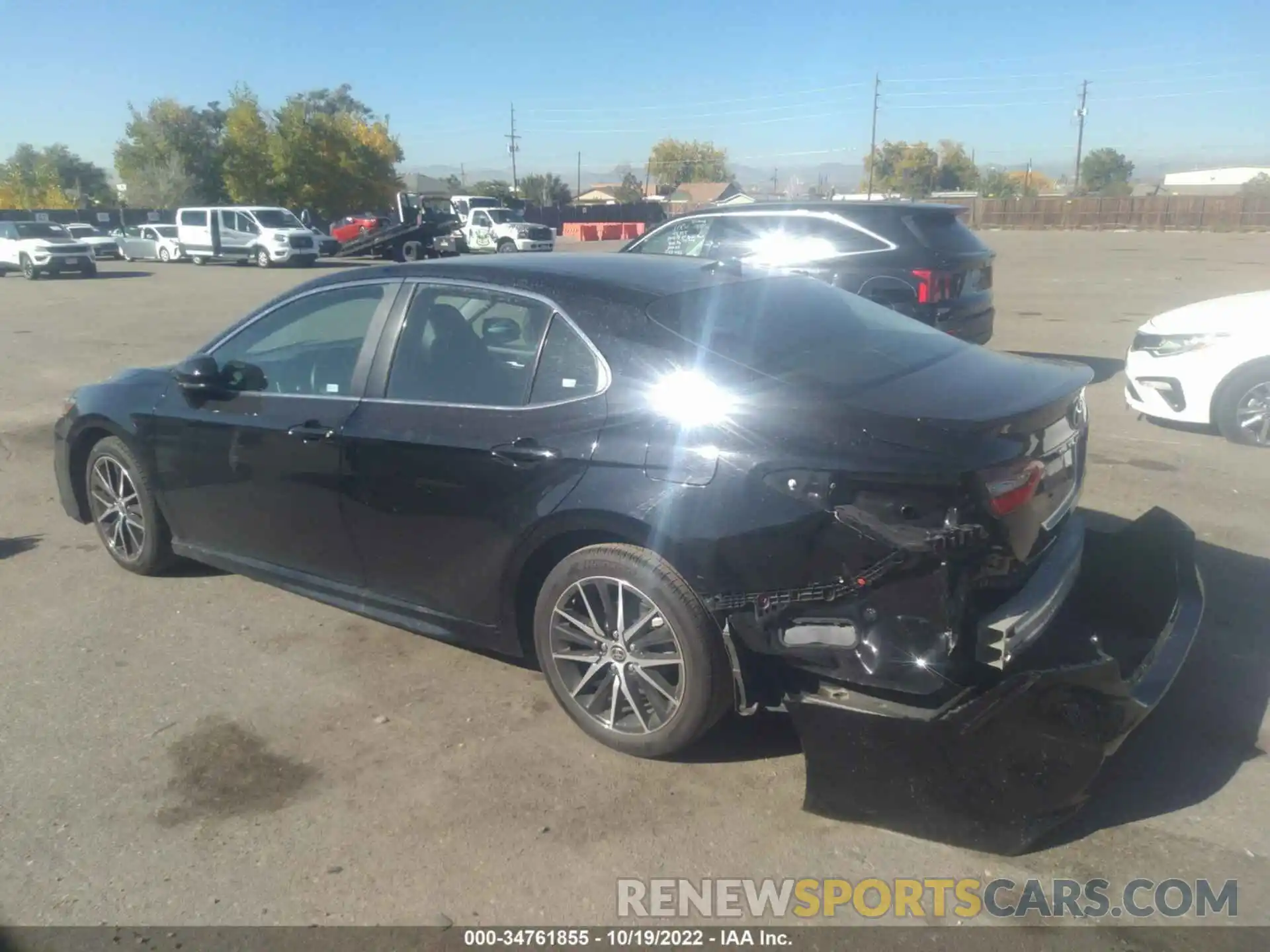 3 Photograph of a damaged car 4T1G11AK2MU607626 TOYOTA CAMRY 2021