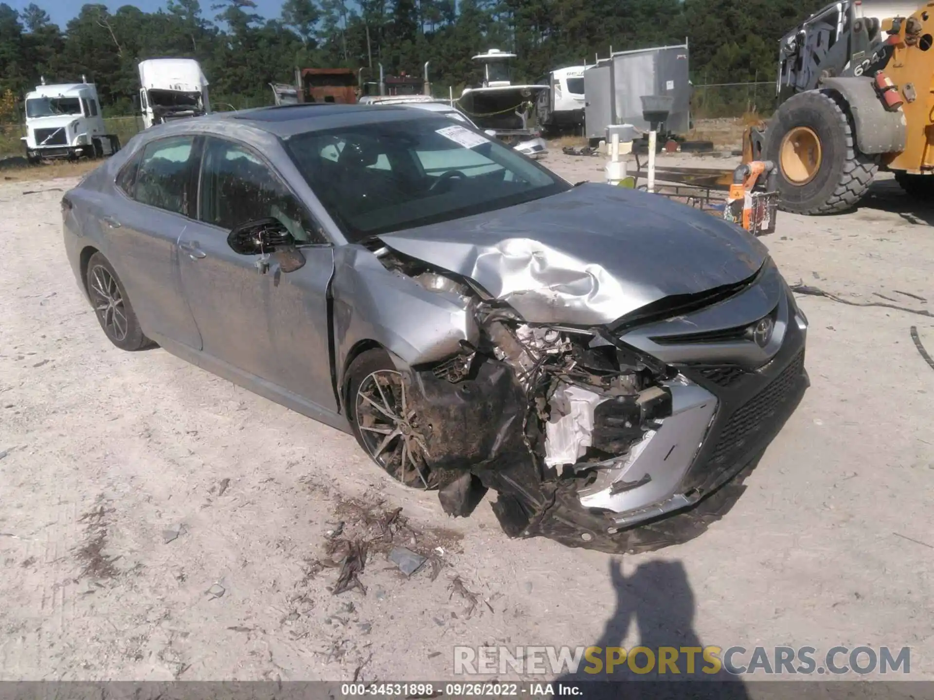 1 Photograph of a damaged car 4T1G11AK2MU611532 TOYOTA CAMRY 2021