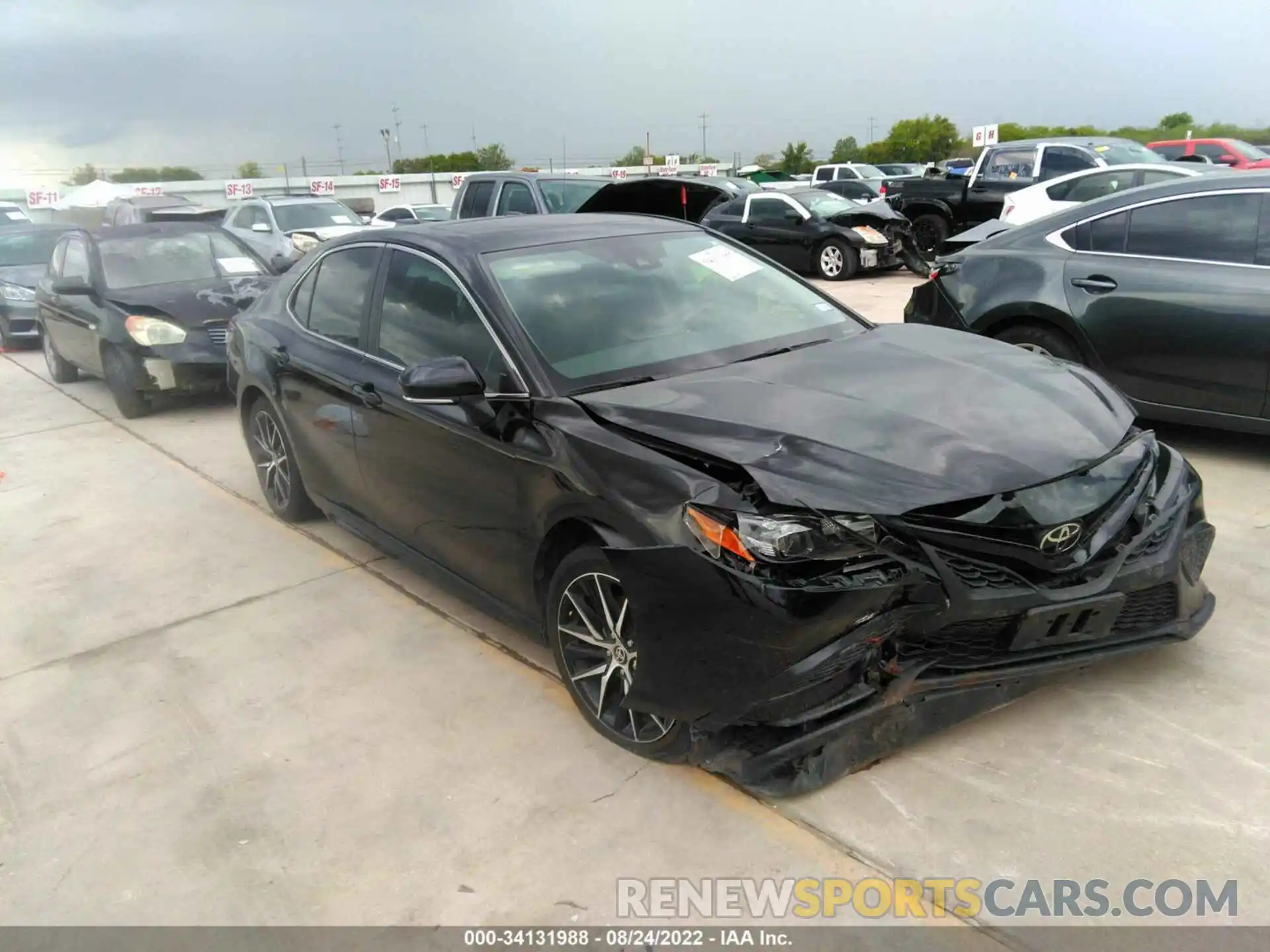 1 Photograph of a damaged car 4T1G11AK3MU403076 TOYOTA CAMRY 2021