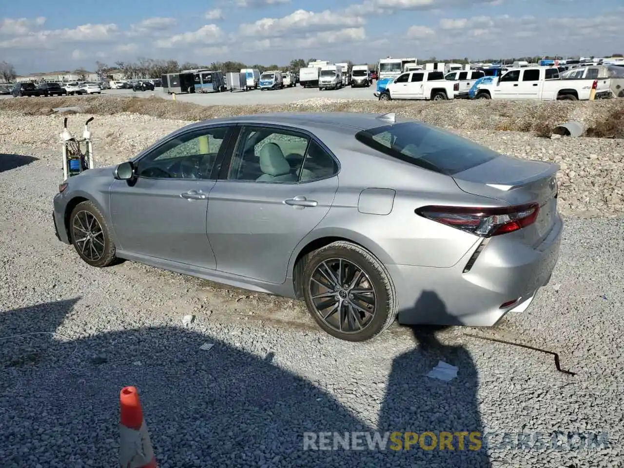 2 Photograph of a damaged car 4T1G11AK3MU415647 TOYOTA CAMRY 2021