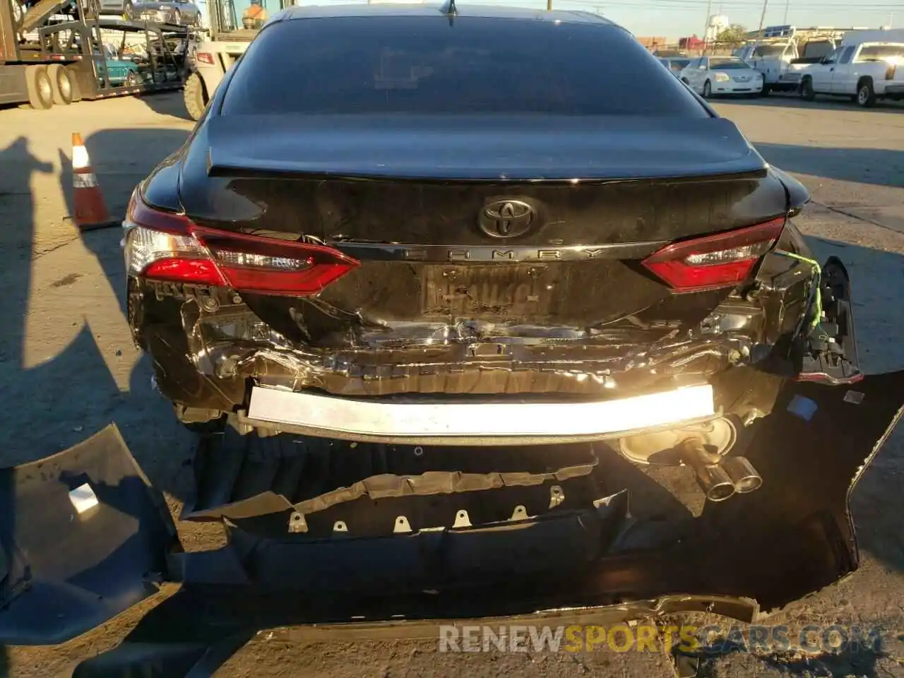 9 Photograph of a damaged car 4T1G11AK3MU416362 TOYOTA CAMRY 2021