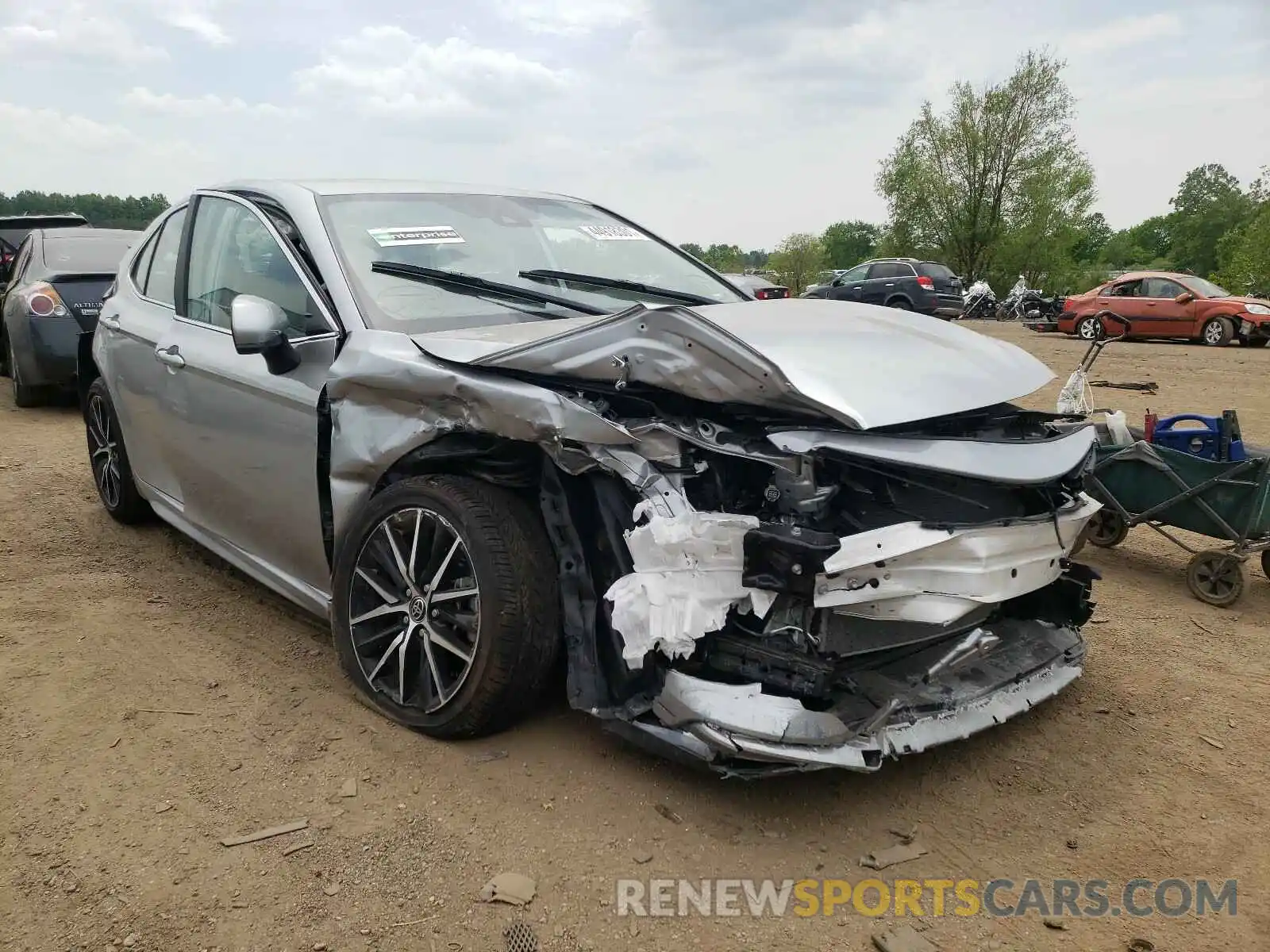 9 Photograph of a damaged car 4T1G11AK3MU436918 TOYOTA CAMRY 2021