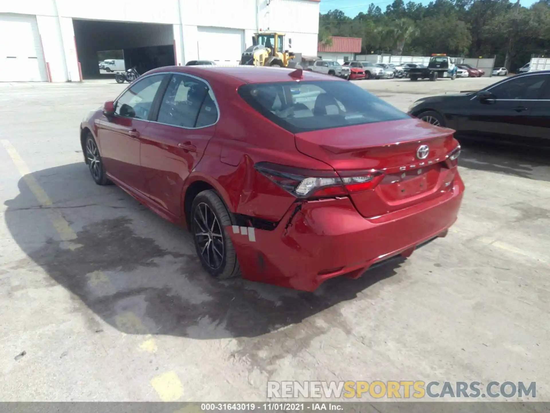 3 Photograph of a damaged car 4T1G11AK3MU437096 TOYOTA CAMRY 2021