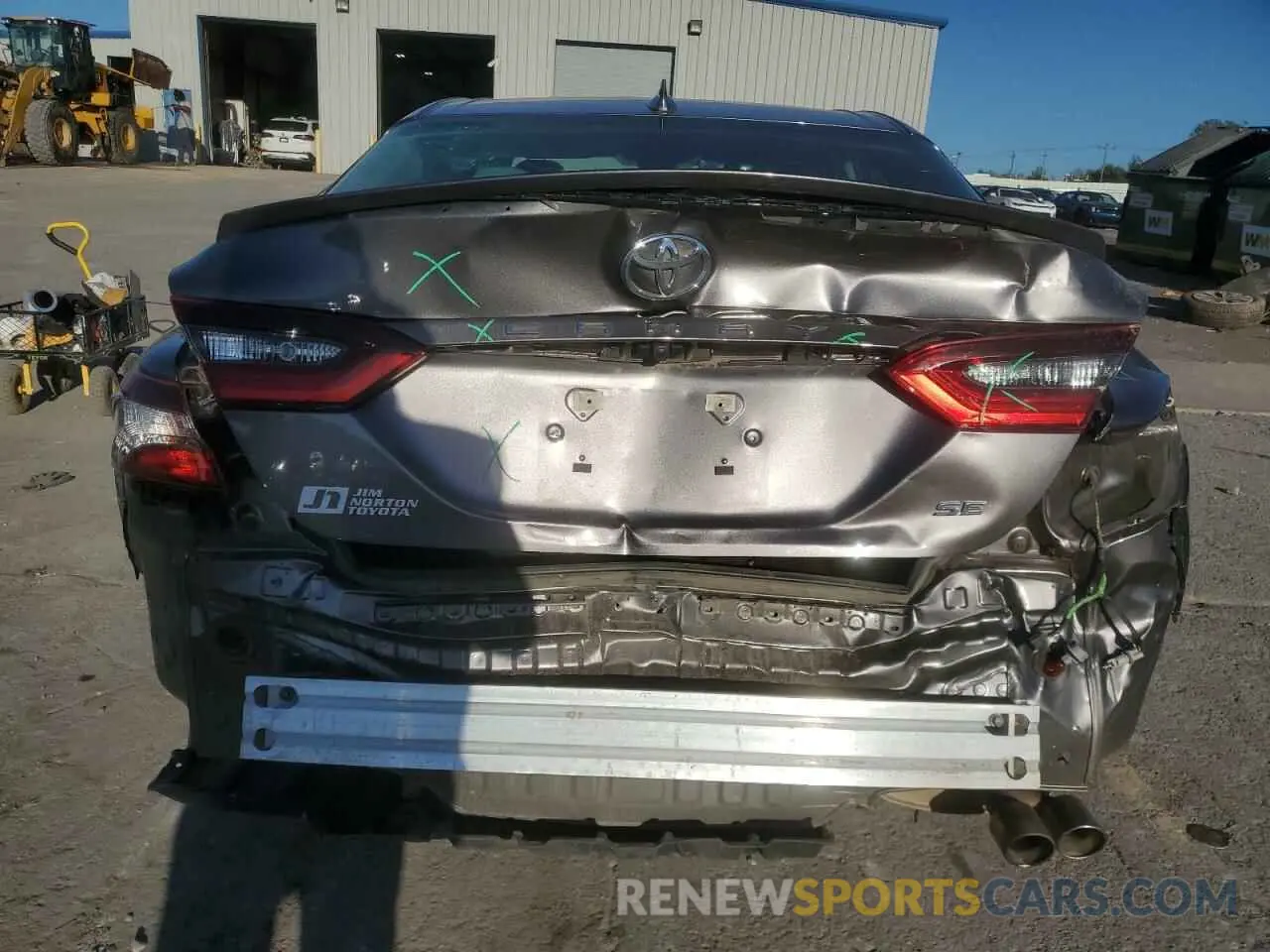 6 Photograph of a damaged car 4T1G11AK3MU437552 TOYOTA CAMRY 2021