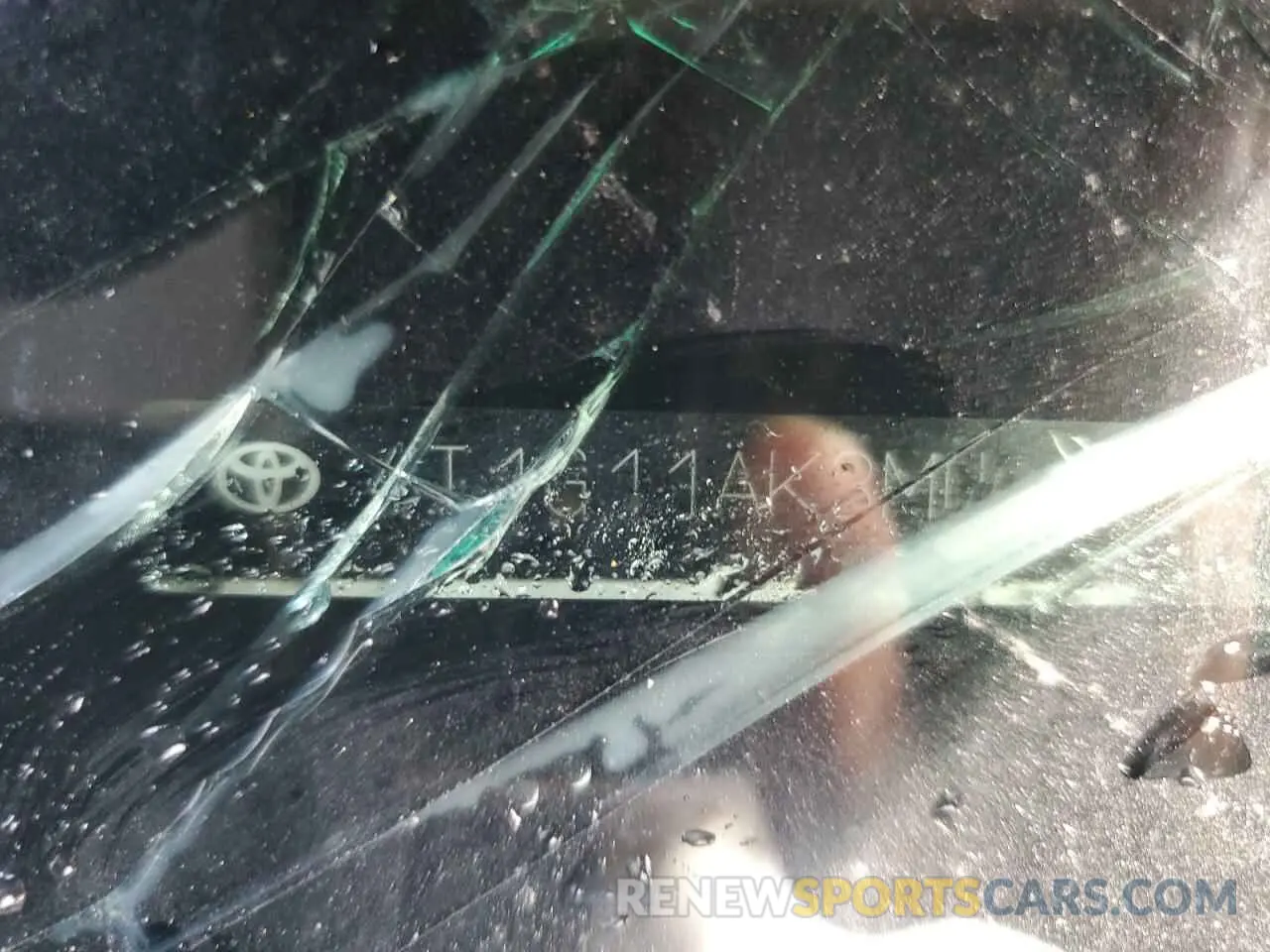 12 Photograph of a damaged car 4T1G11AK3MU446171 TOYOTA CAMRY 2021