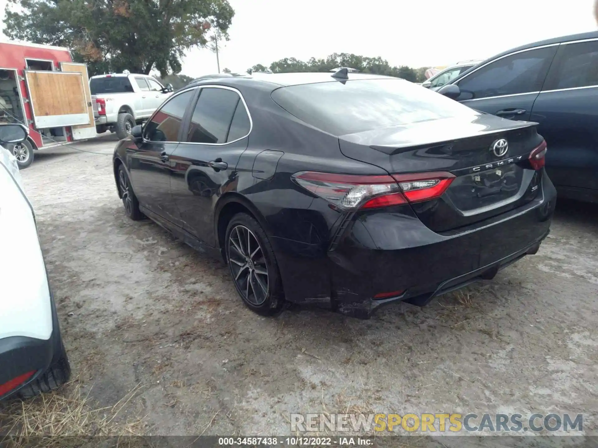 3 Photograph of a damaged car 4T1G11AK3MU447644 TOYOTA CAMRY 2021