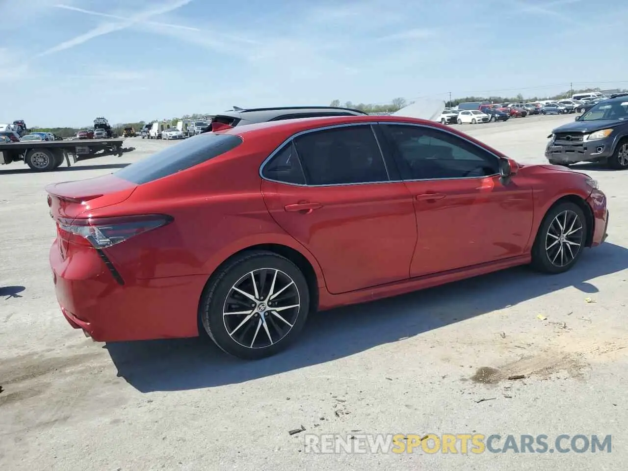 3 Photograph of a damaged car 4T1G11AK3MU454920 TOYOTA CAMRY 2021