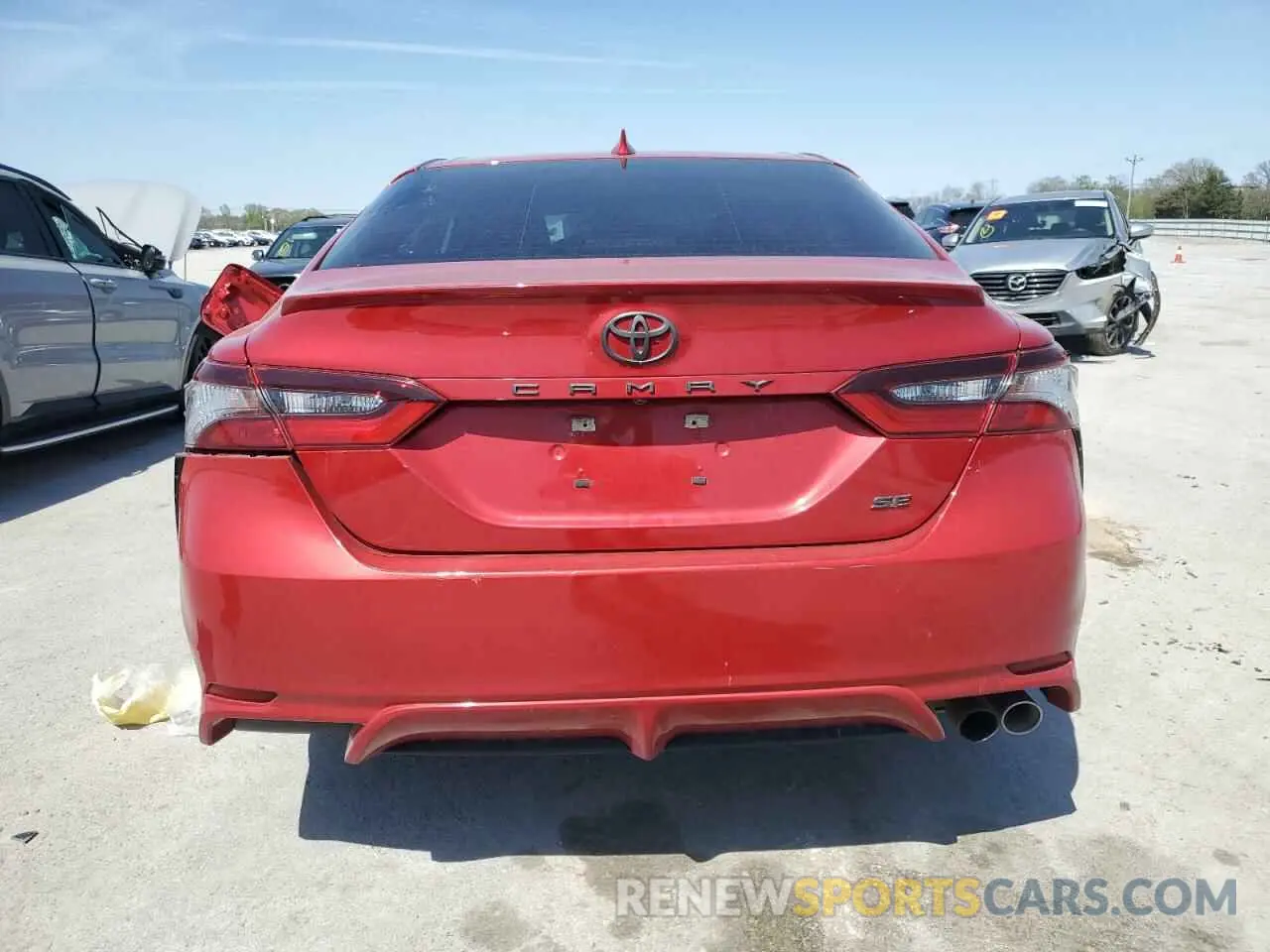 6 Photograph of a damaged car 4T1G11AK3MU454920 TOYOTA CAMRY 2021