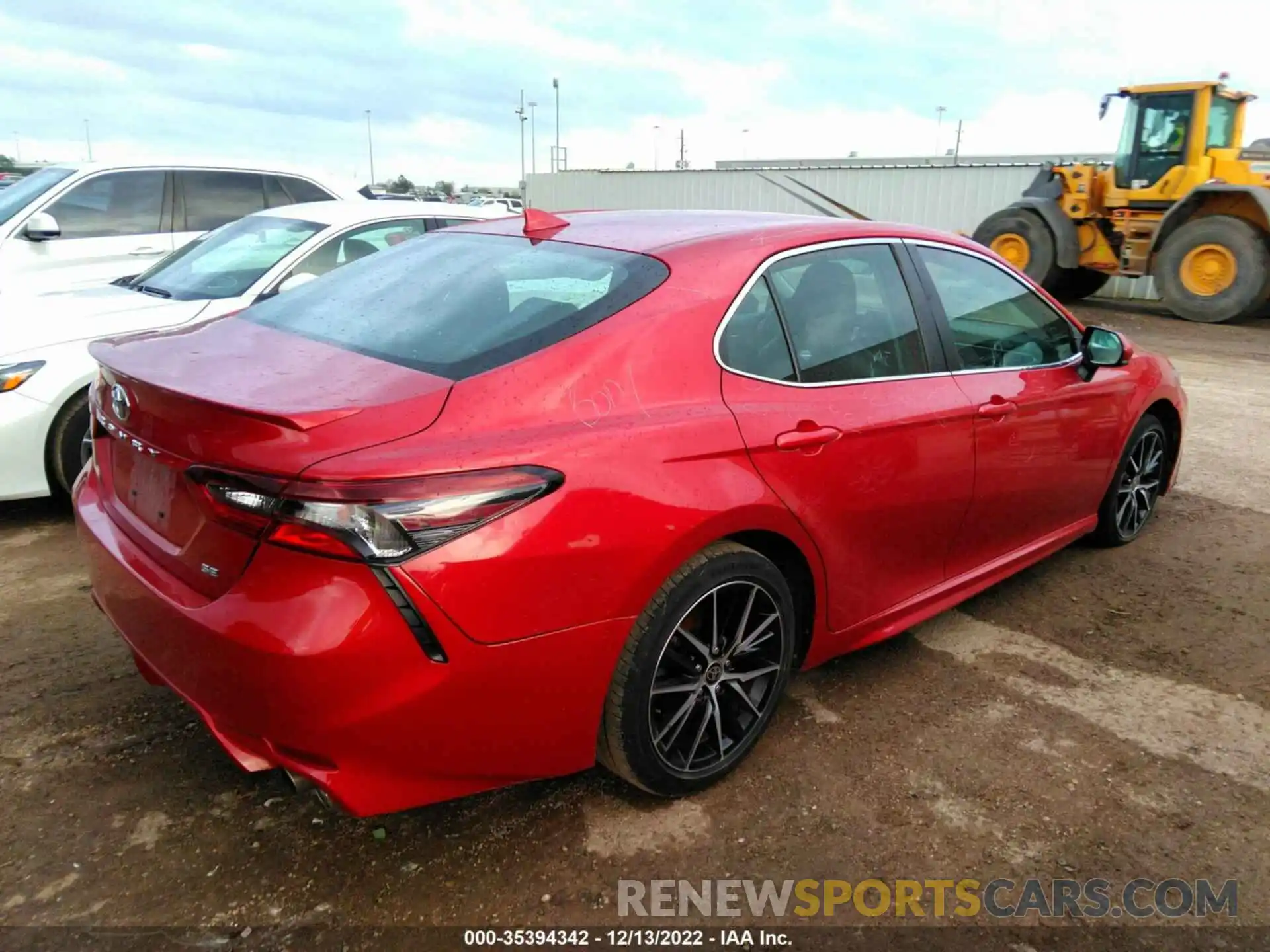 4 Photograph of a damaged car 4T1G11AK3MU457946 TOYOTA CAMRY 2021