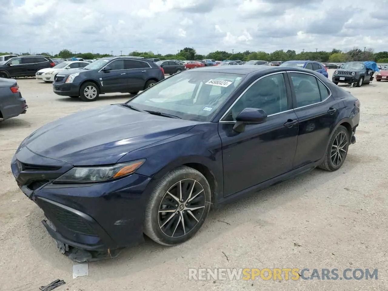 1 Photograph of a damaged car 4T1G11AK3MU485228 TOYOTA CAMRY 2021