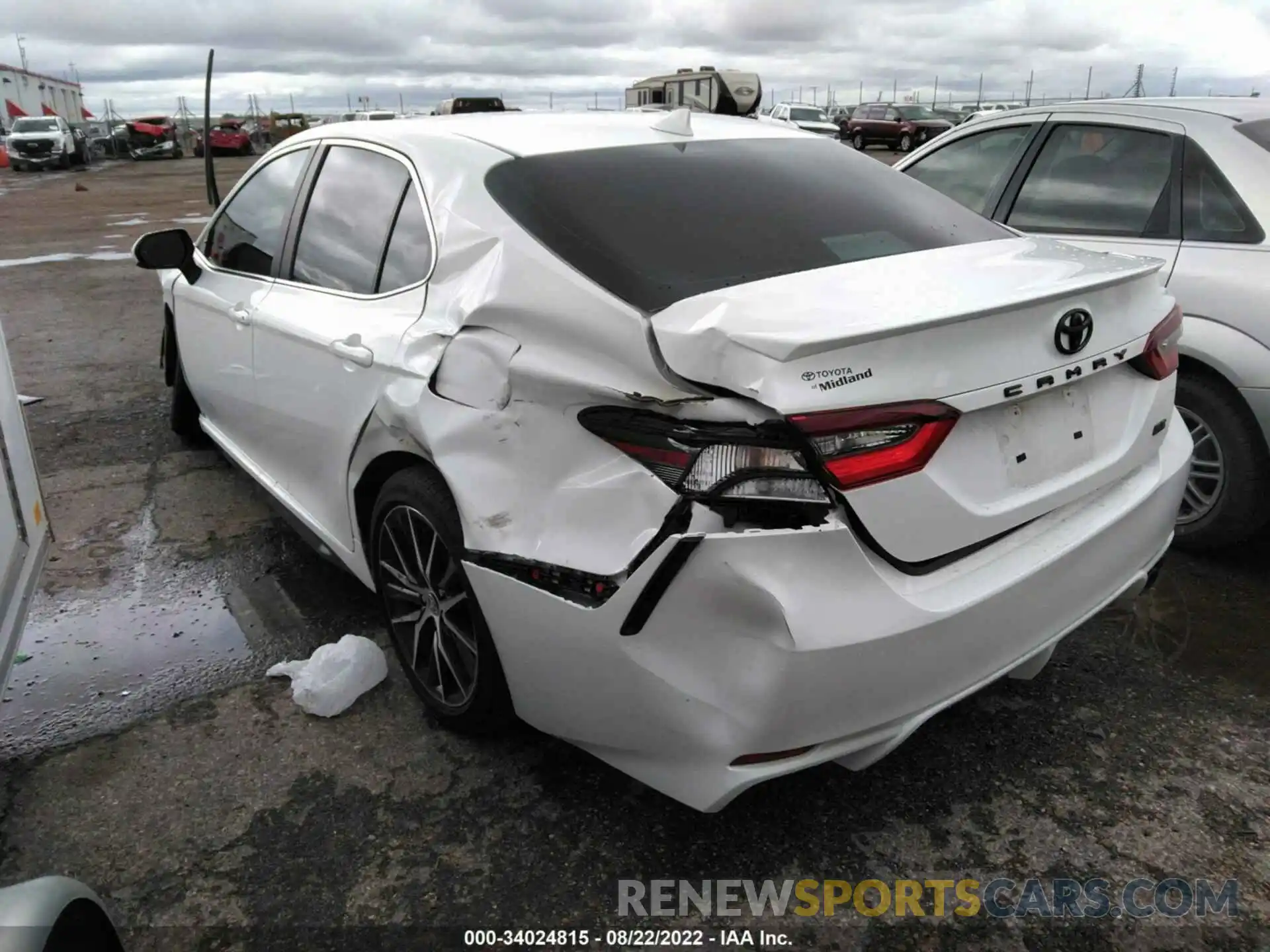 3 Photograph of a damaged car 4T1G11AK3MU491630 TOYOTA CAMRY 2021