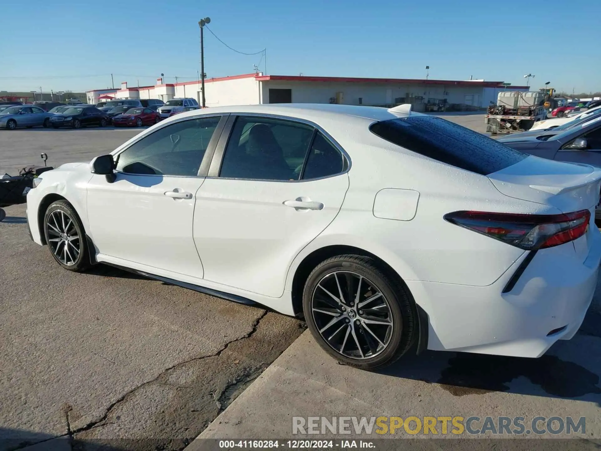 14 Photograph of a damaged car 4T1G11AK3MU493958 TOYOTA CAMRY 2021