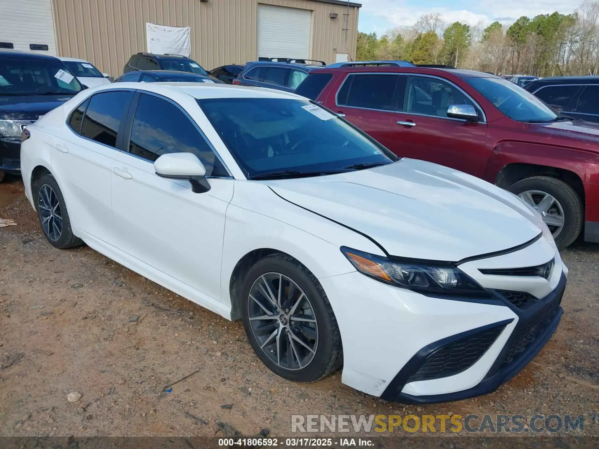 1 Photograph of a damaged car 4T1G11AK3MU513464 TOYOTA CAMRY 2021