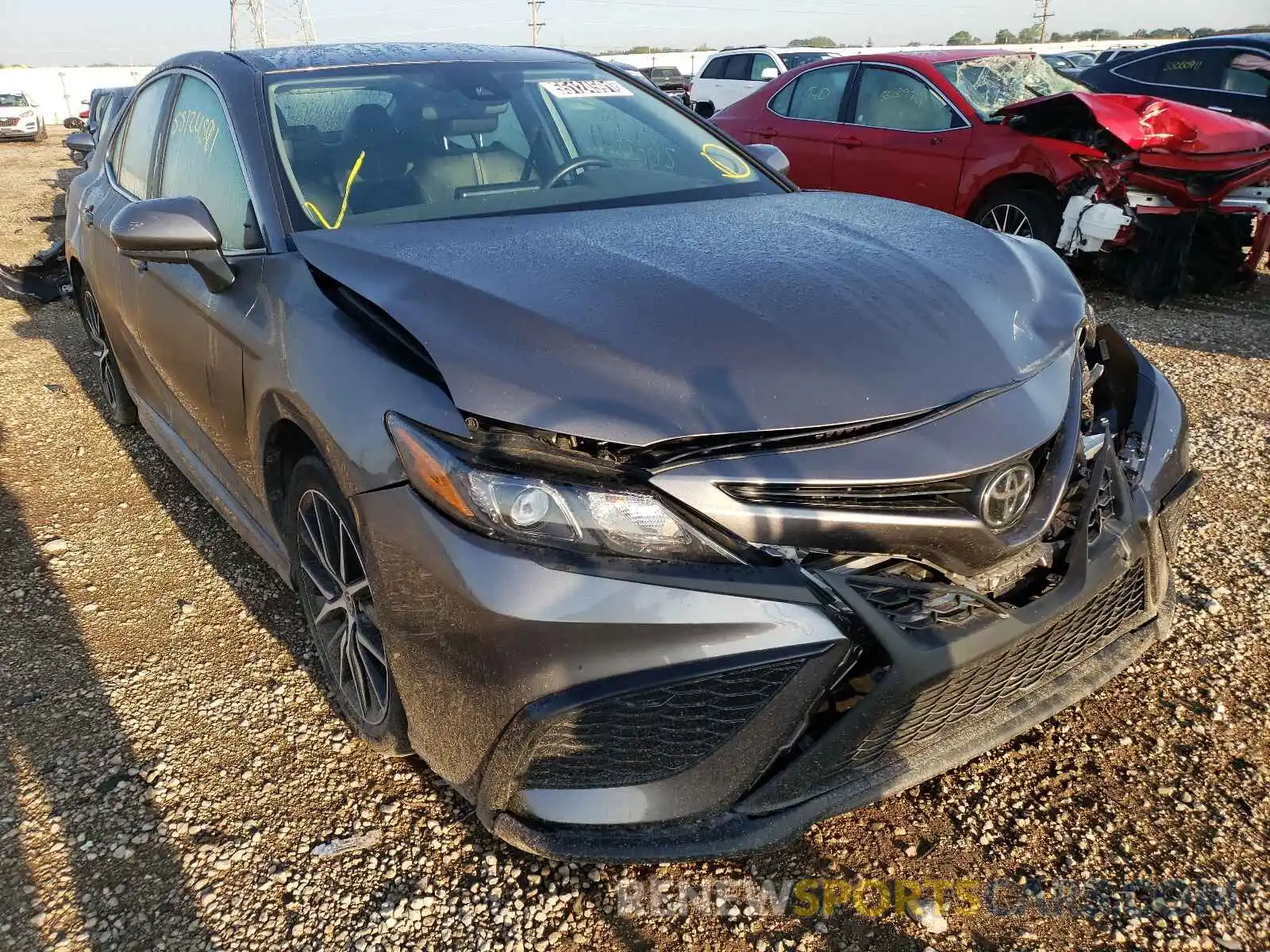 1 Photograph of a damaged car 4T1G11AK3MU516395 TOYOTA CAMRY 2021