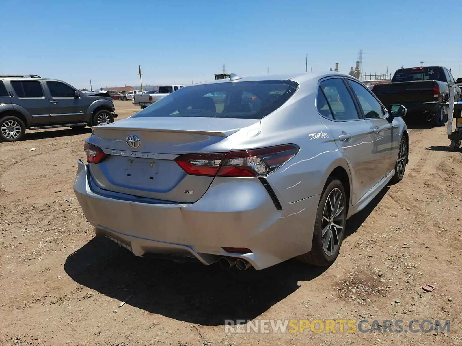 4 Photograph of a damaged car 4T1G11AK3MU520477 TOYOTA CAMRY 2021