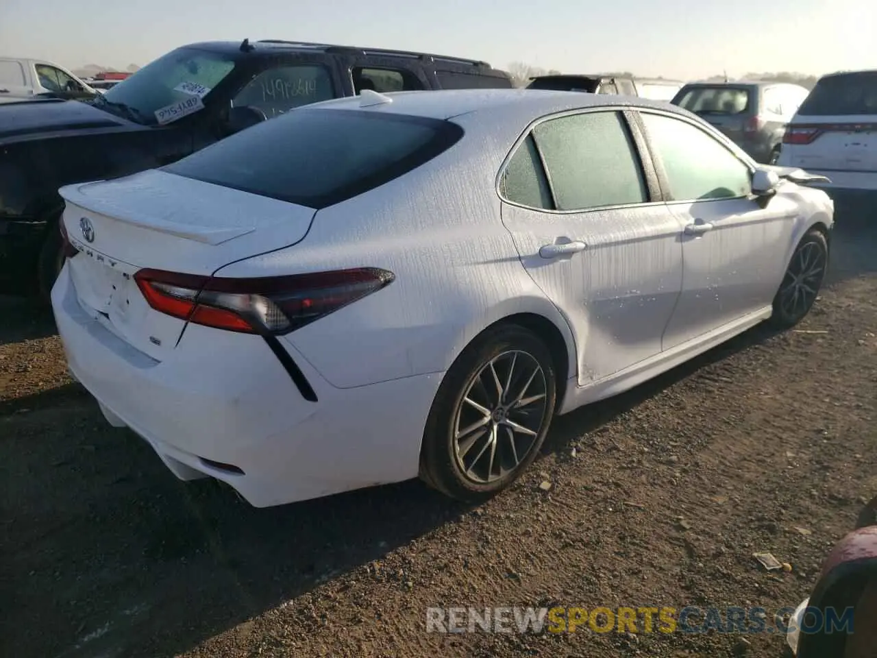 3 Photograph of a damaged car 4T1G11AK3MU521208 TOYOTA CAMRY 2021