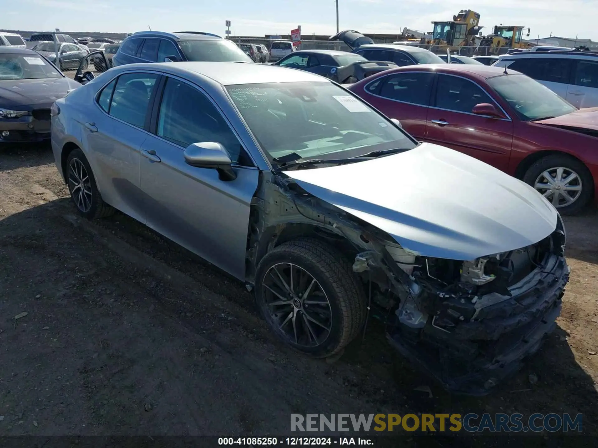 1 Photograph of a damaged car 4T1G11AK3MU522505 TOYOTA CAMRY 2021