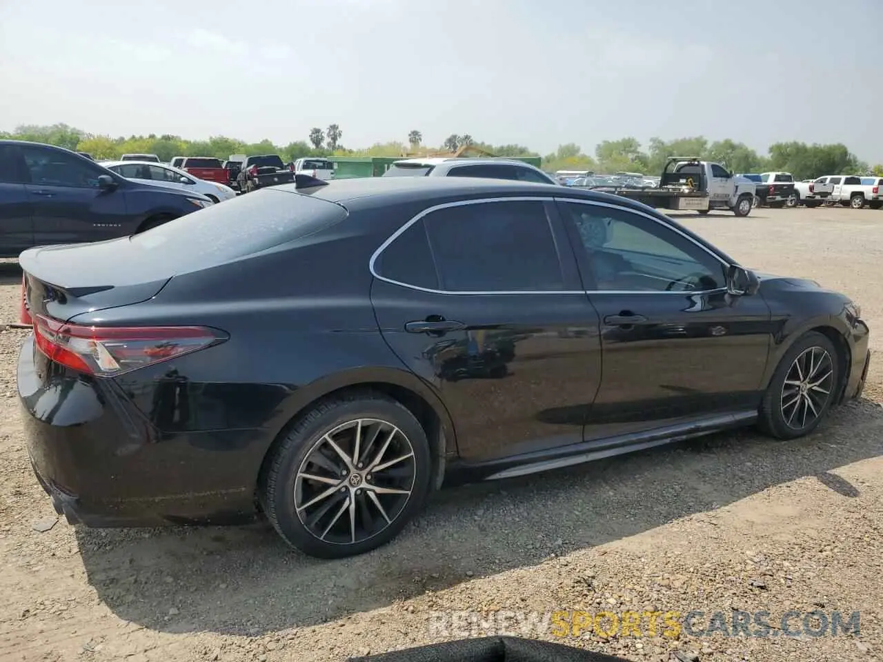 3 Photograph of a damaged car 4T1G11AK3MU526683 TOYOTA CAMRY 2021
