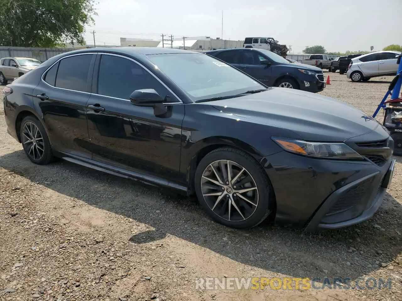 4 Photograph of a damaged car 4T1G11AK3MU526683 TOYOTA CAMRY 2021