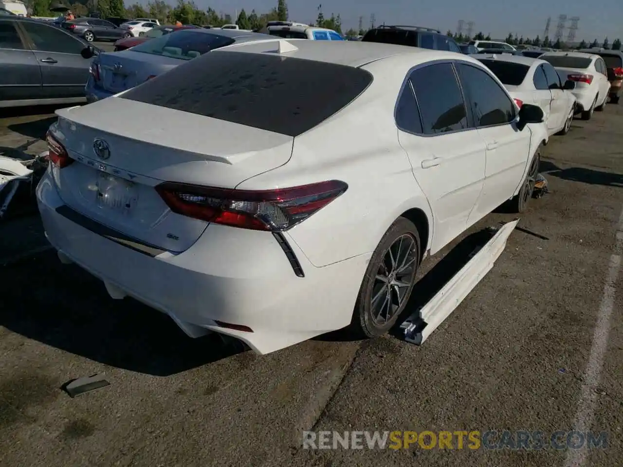 4 Photograph of a damaged car 4T1G11AK3MU535884 TOYOTA CAMRY 2021