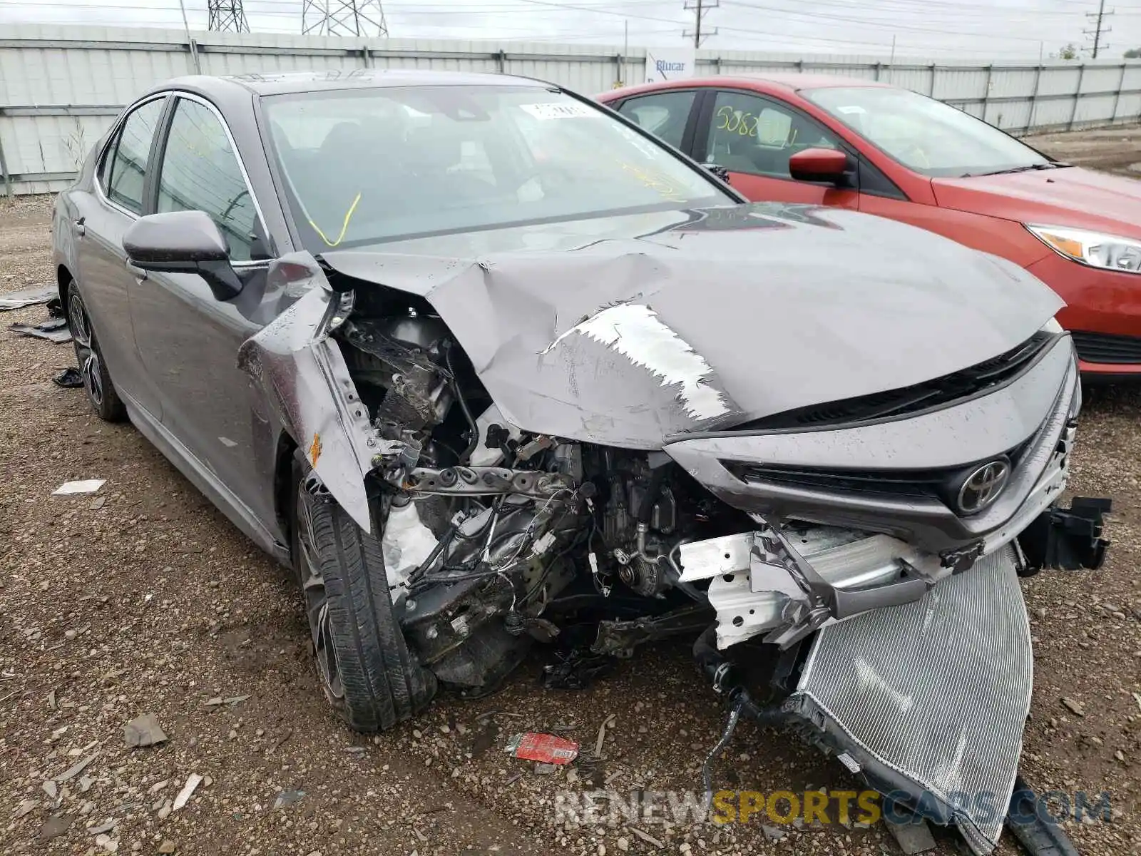 1 Photograph of a damaged car 4T1G11AK3MU541507 TOYOTA CAMRY 2021