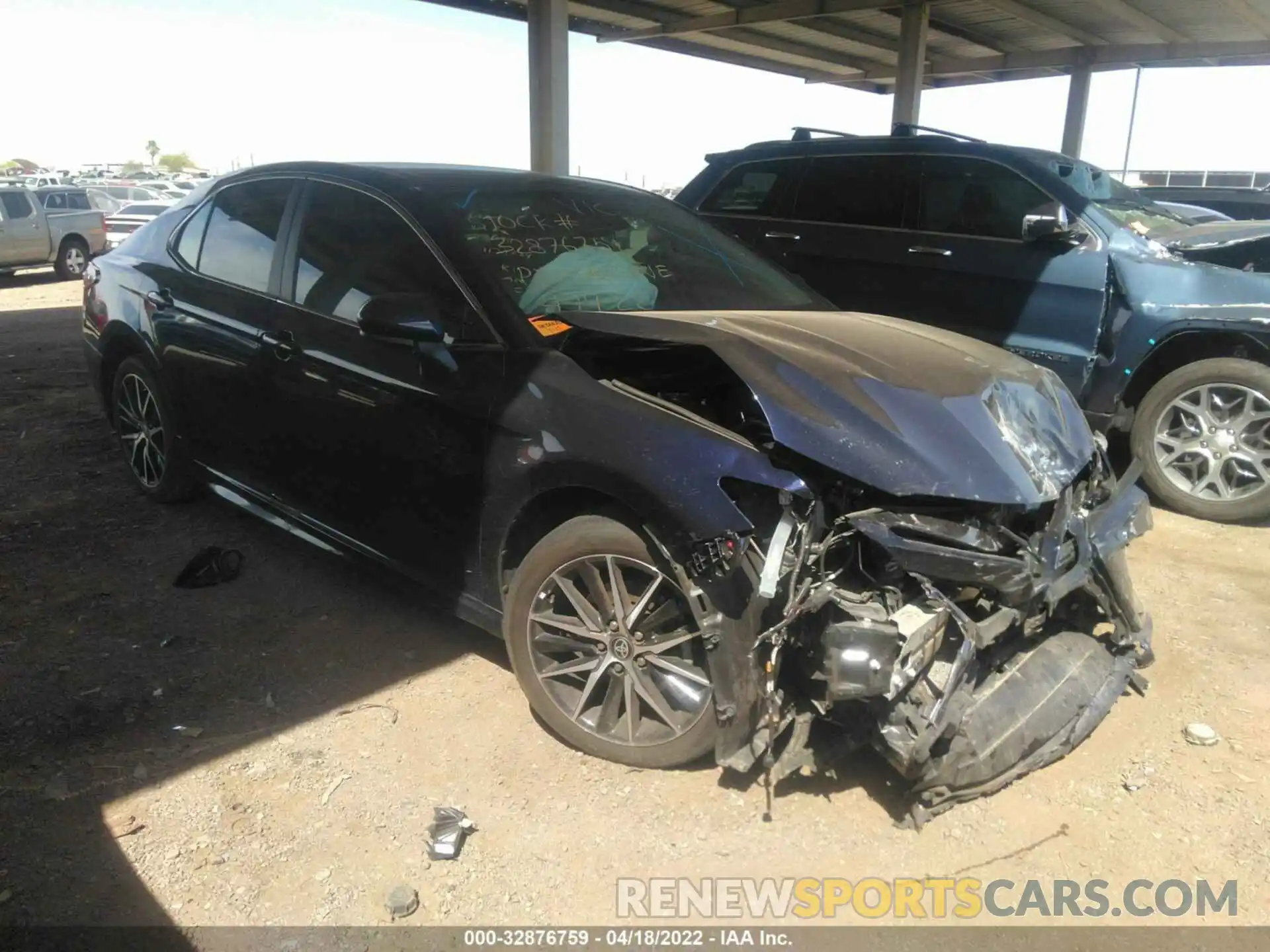 1 Photograph of a damaged car 4T1G11AK3MU546223 TOYOTA CAMRY 2021