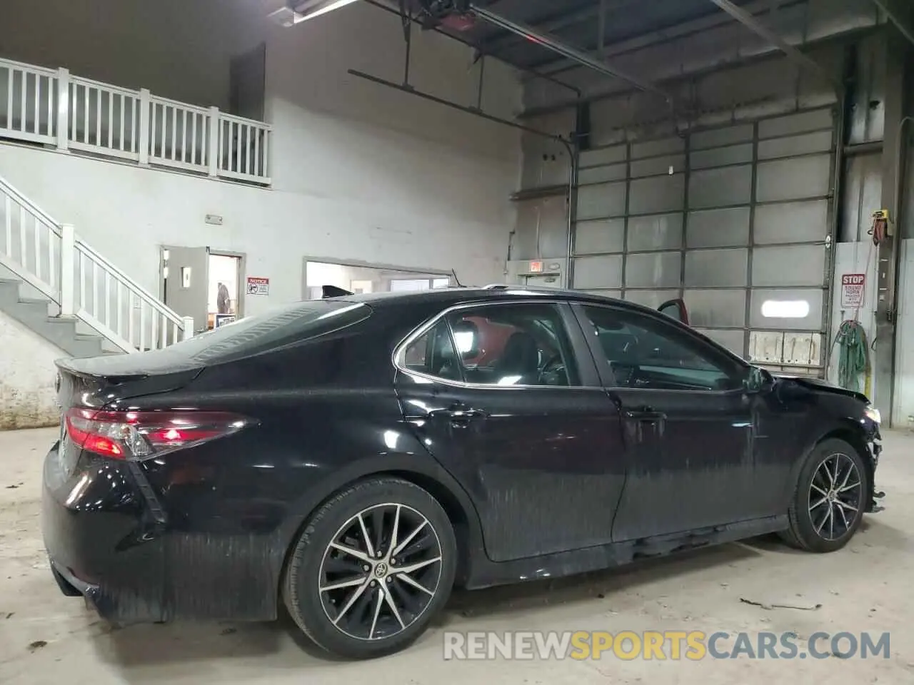 3 Photograph of a damaged car 4T1G11AK3MU552149 TOYOTA CAMRY 2021