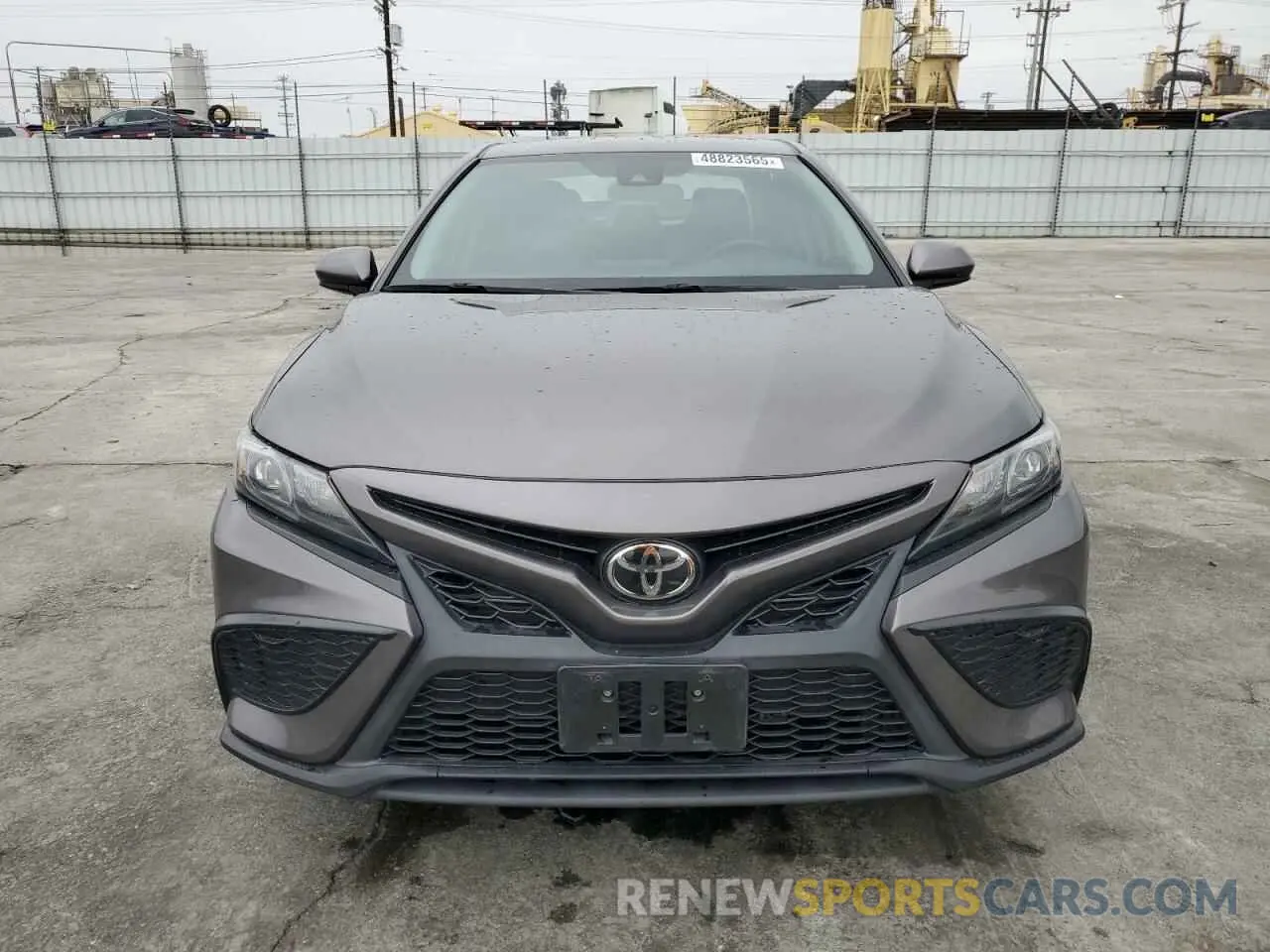 5 Photograph of a damaged car 4T1G11AK3MU556170 TOYOTA CAMRY 2021
