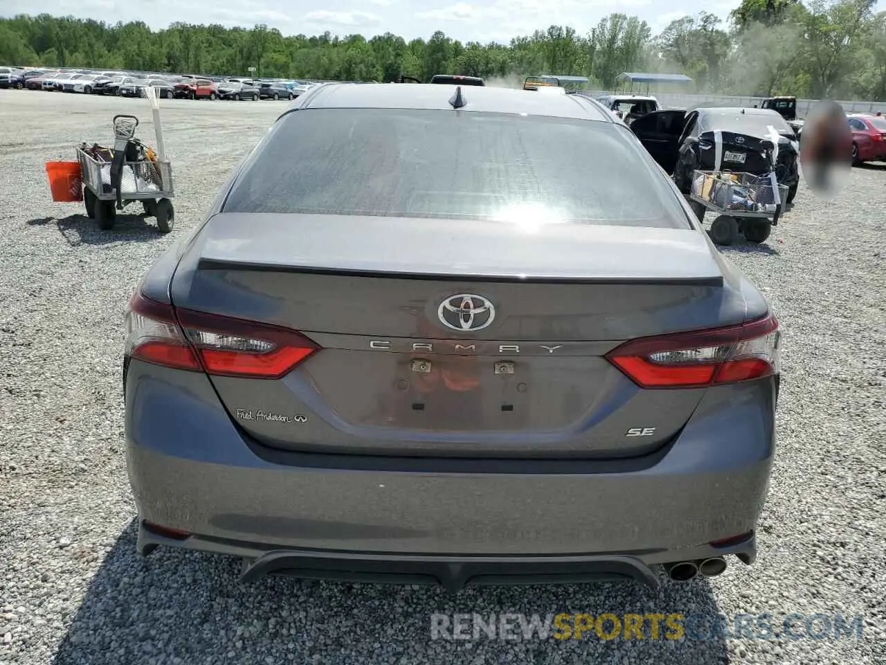 6 Photograph of a damaged car 4T1G11AK3MU558372 TOYOTA CAMRY 2021